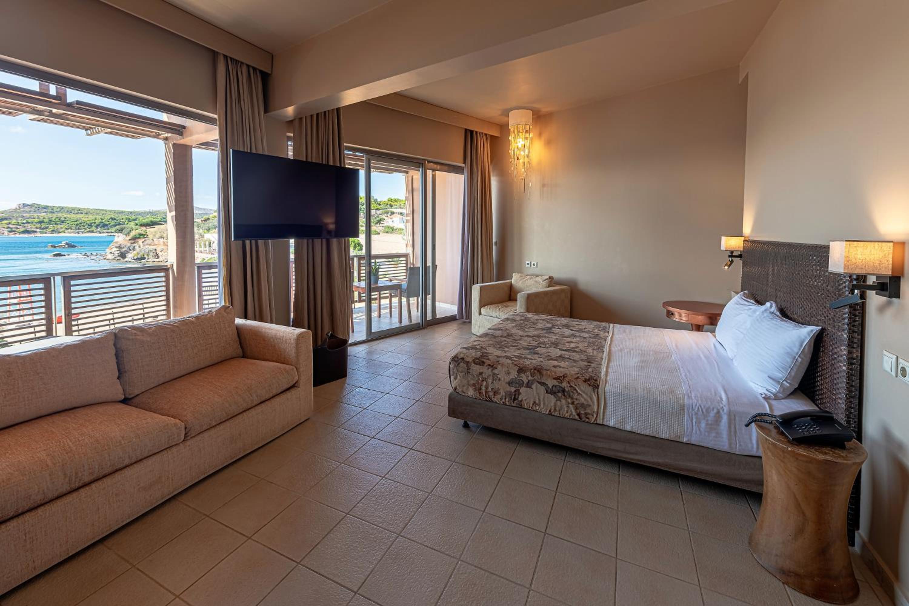 Panoramic Sea View Suite photo 3