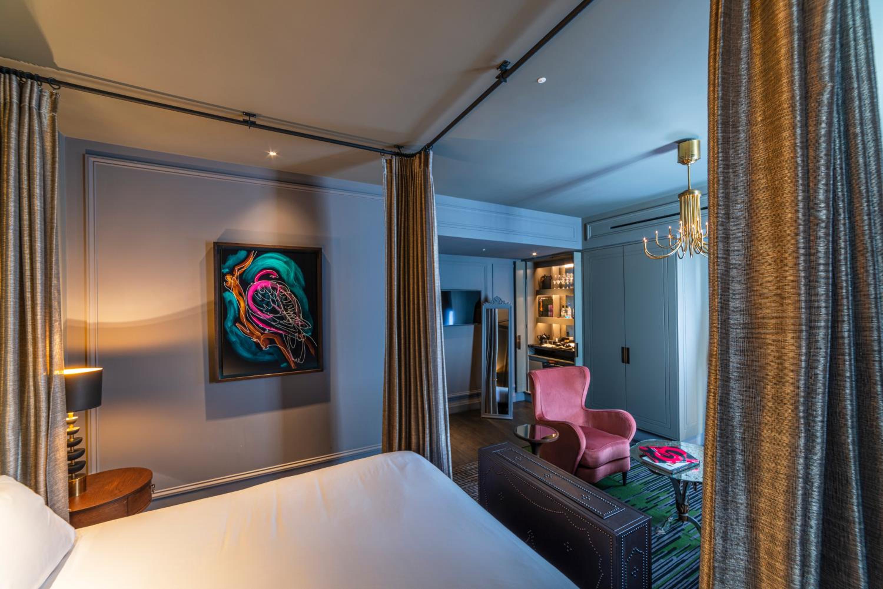 Newman Suite photo 2