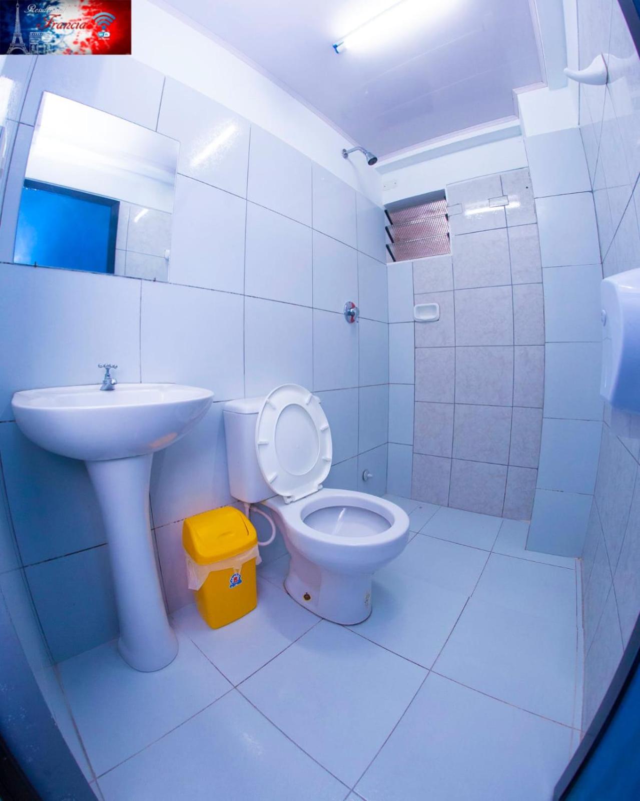 Economy Triple Room - Photo 2