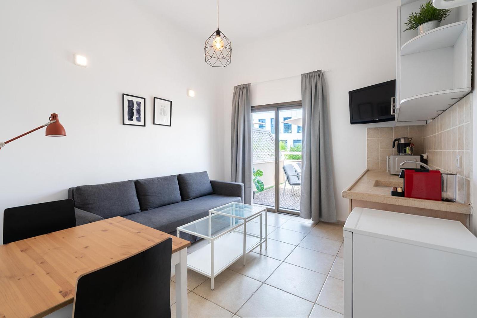 Deluxe Studio with Balcony