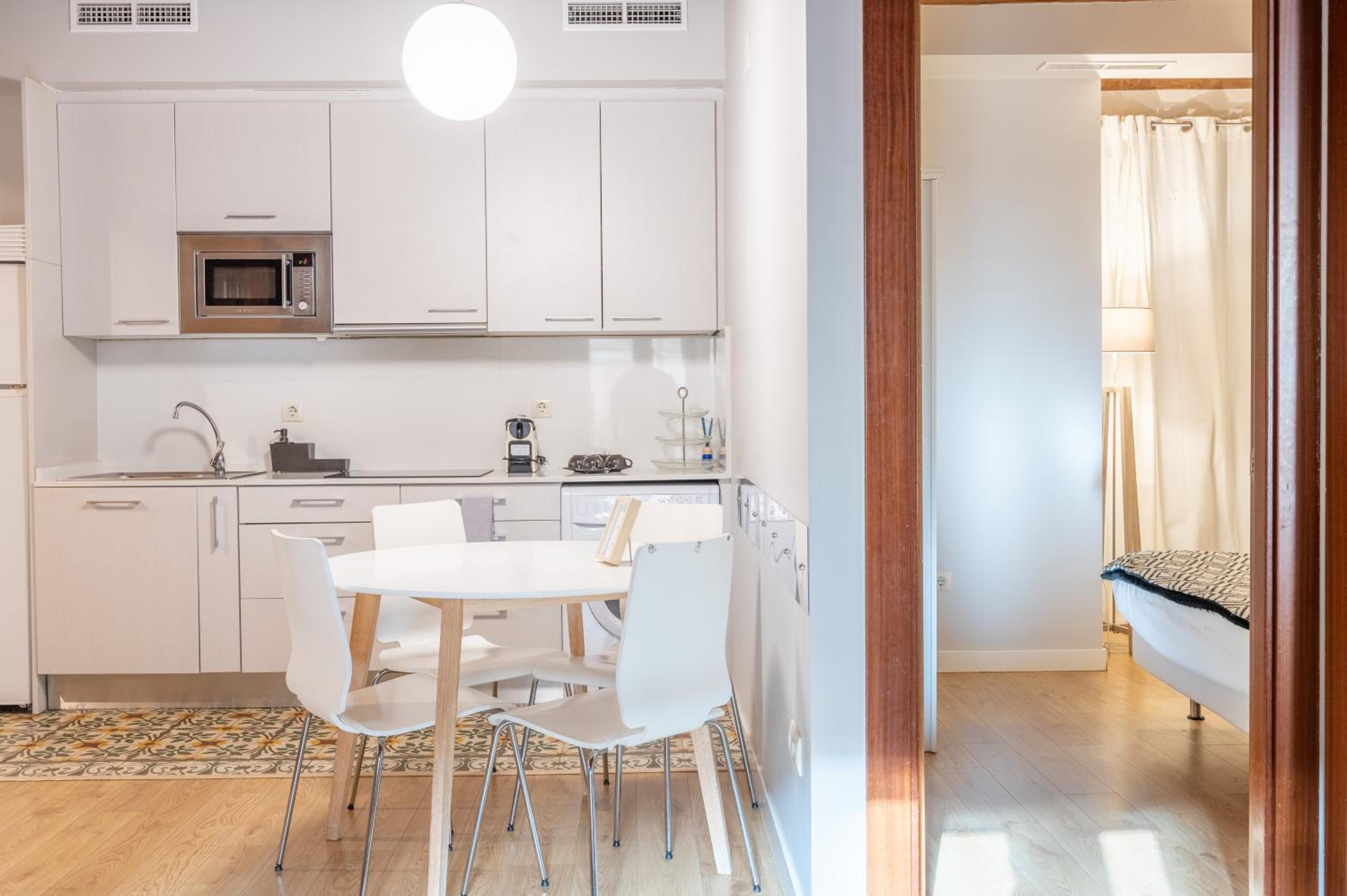 Two-Room Apartment - Photo 17