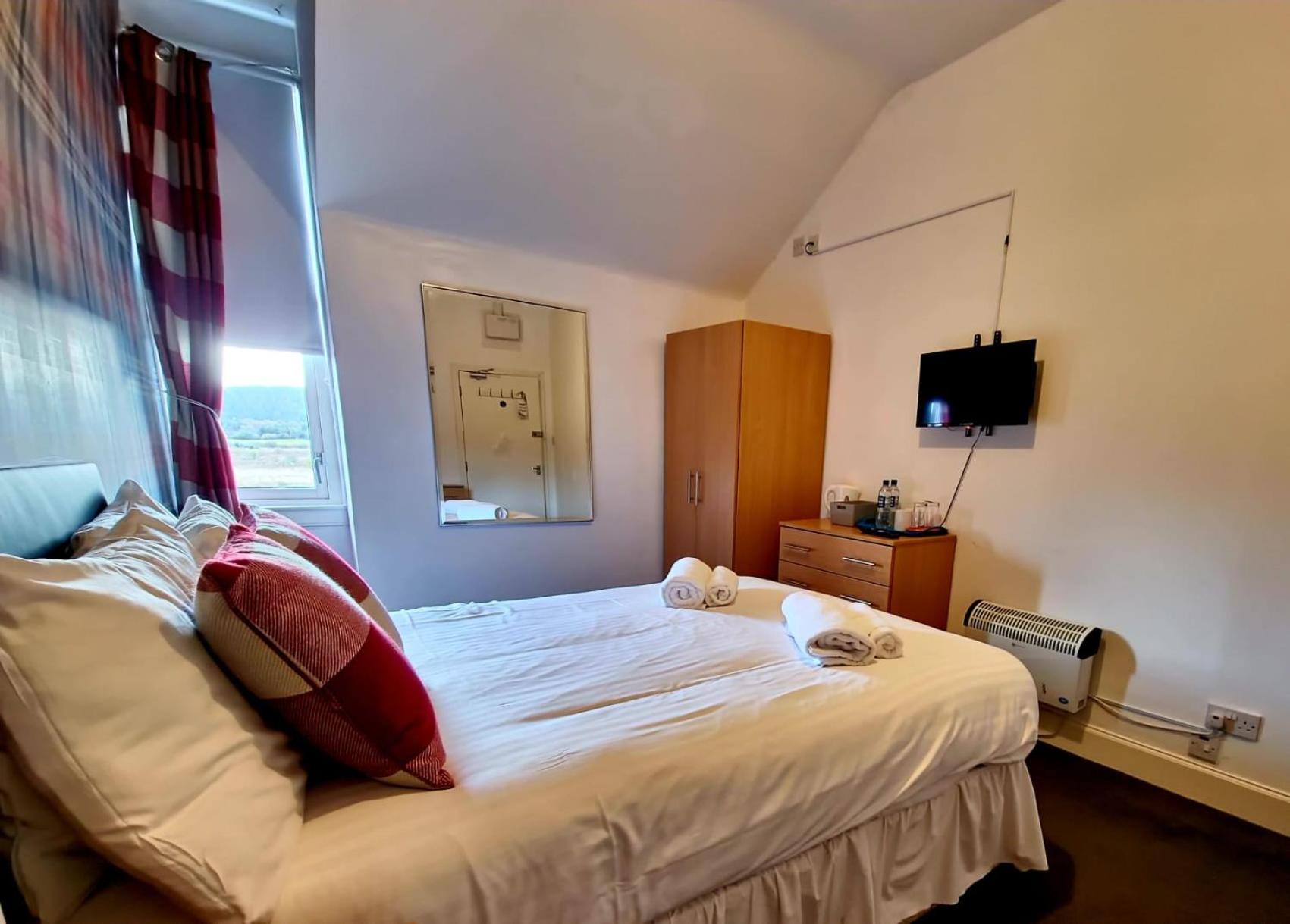 Double Room - Photo 1