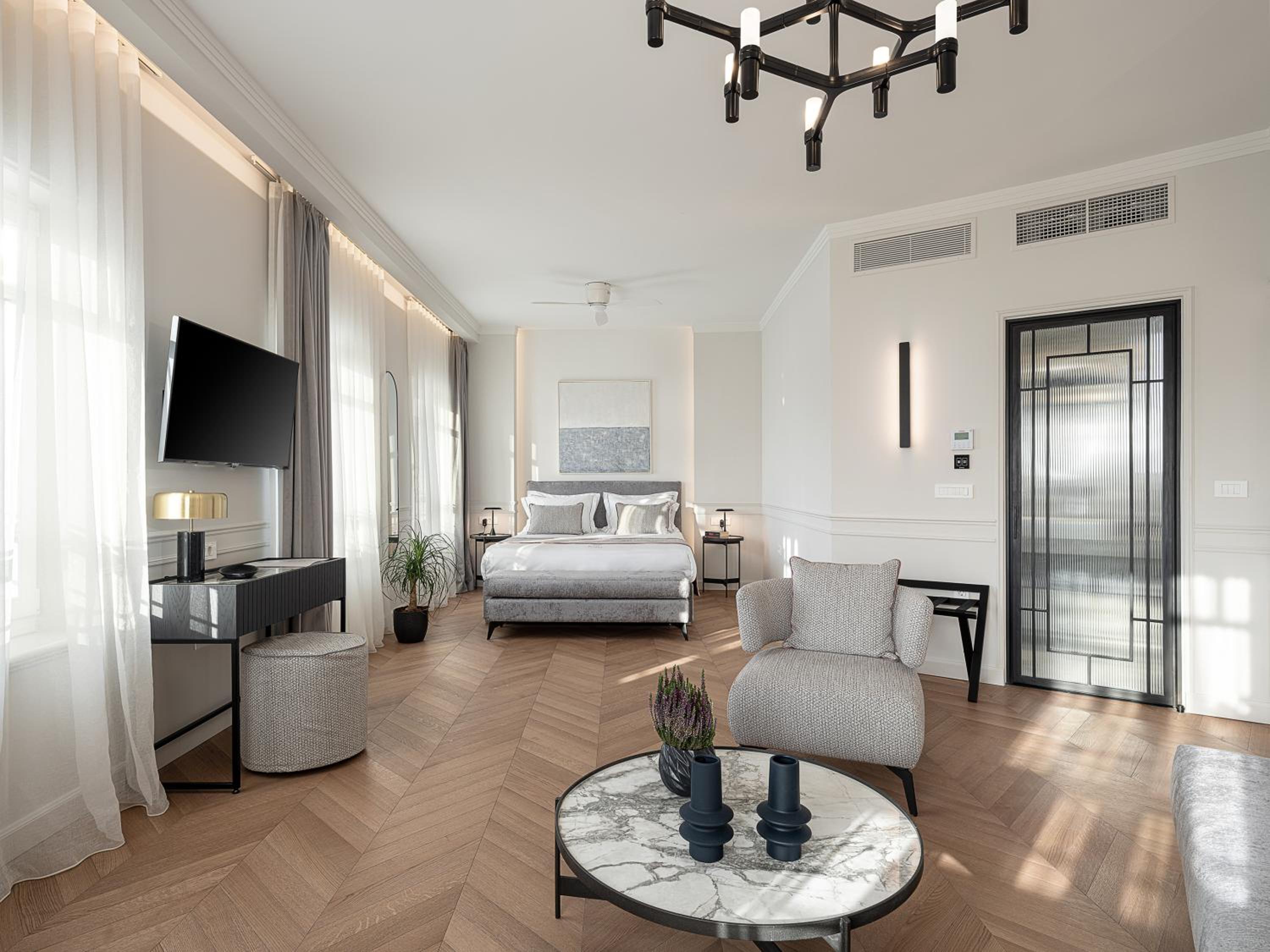 Deluxe suite Sea front - Photo 2