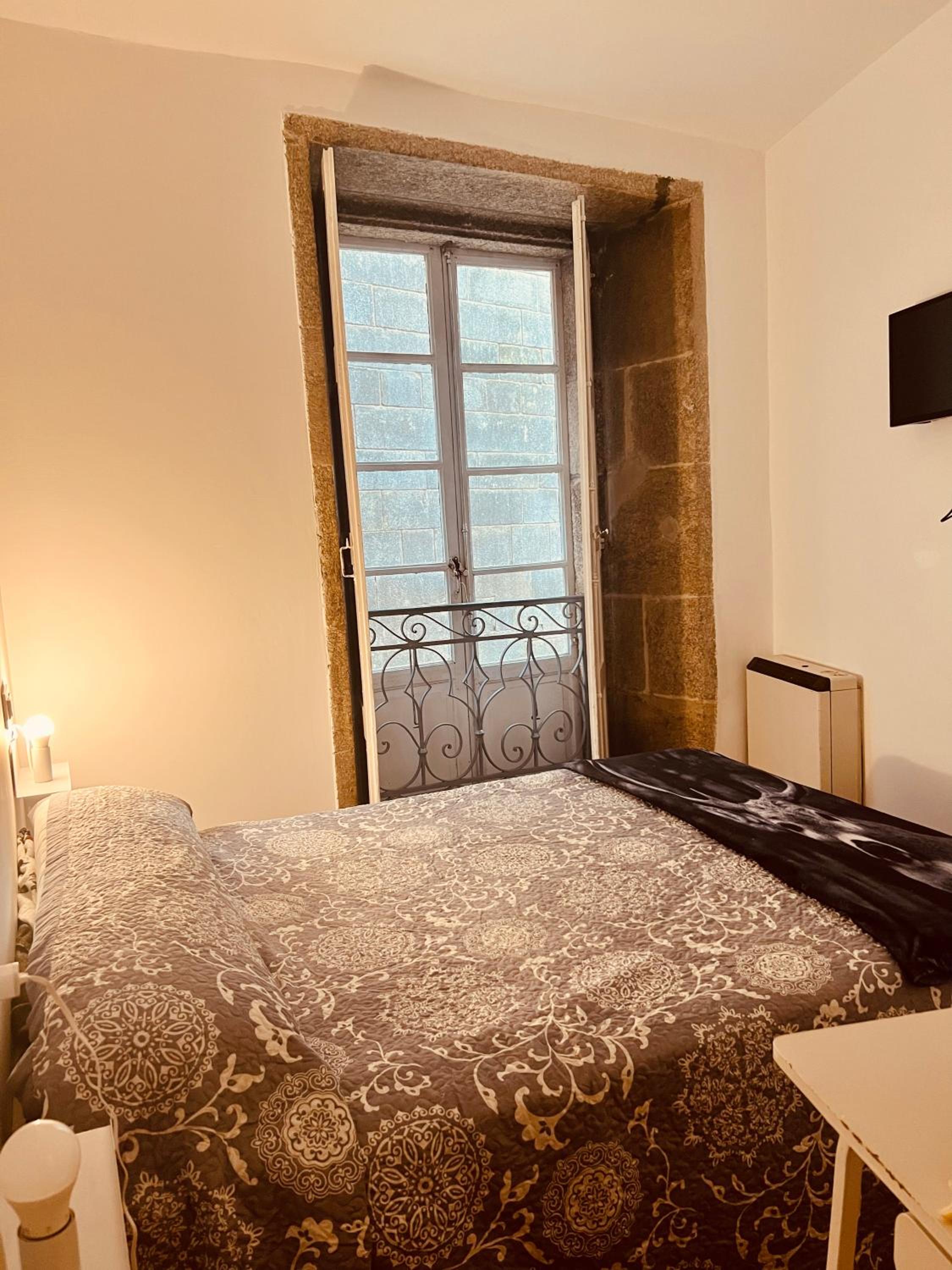 Habitación Doble con Baño Privado