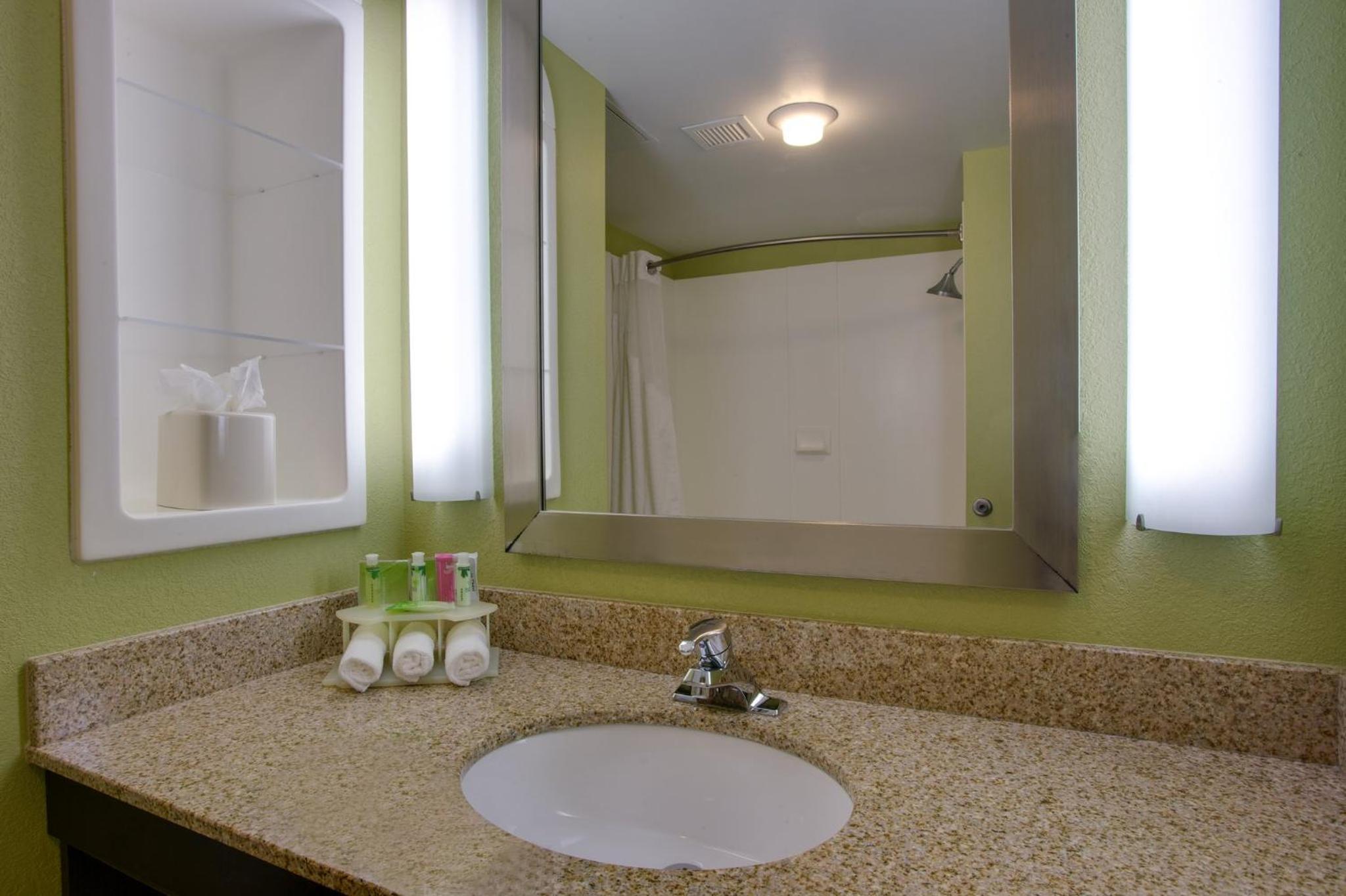 Standard Room - Photo 4
