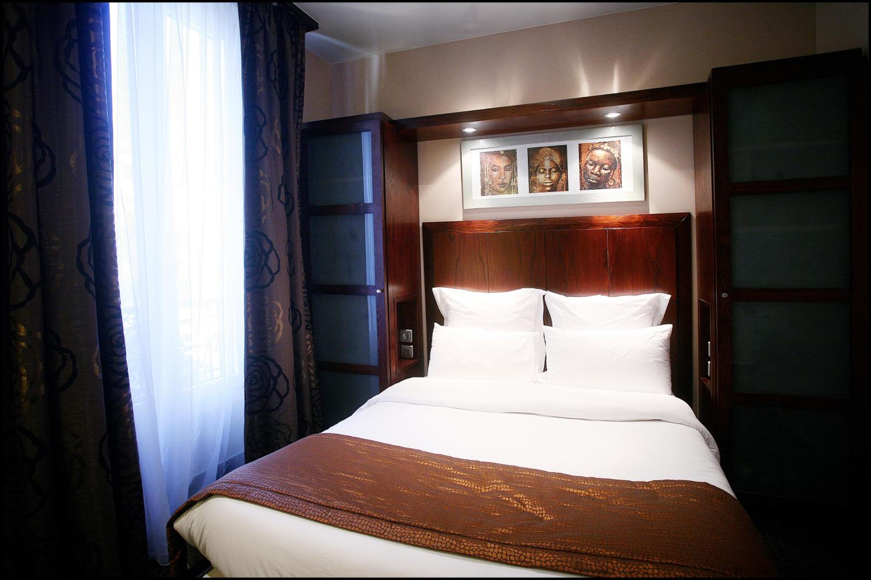 Superior Room thumbnail 5