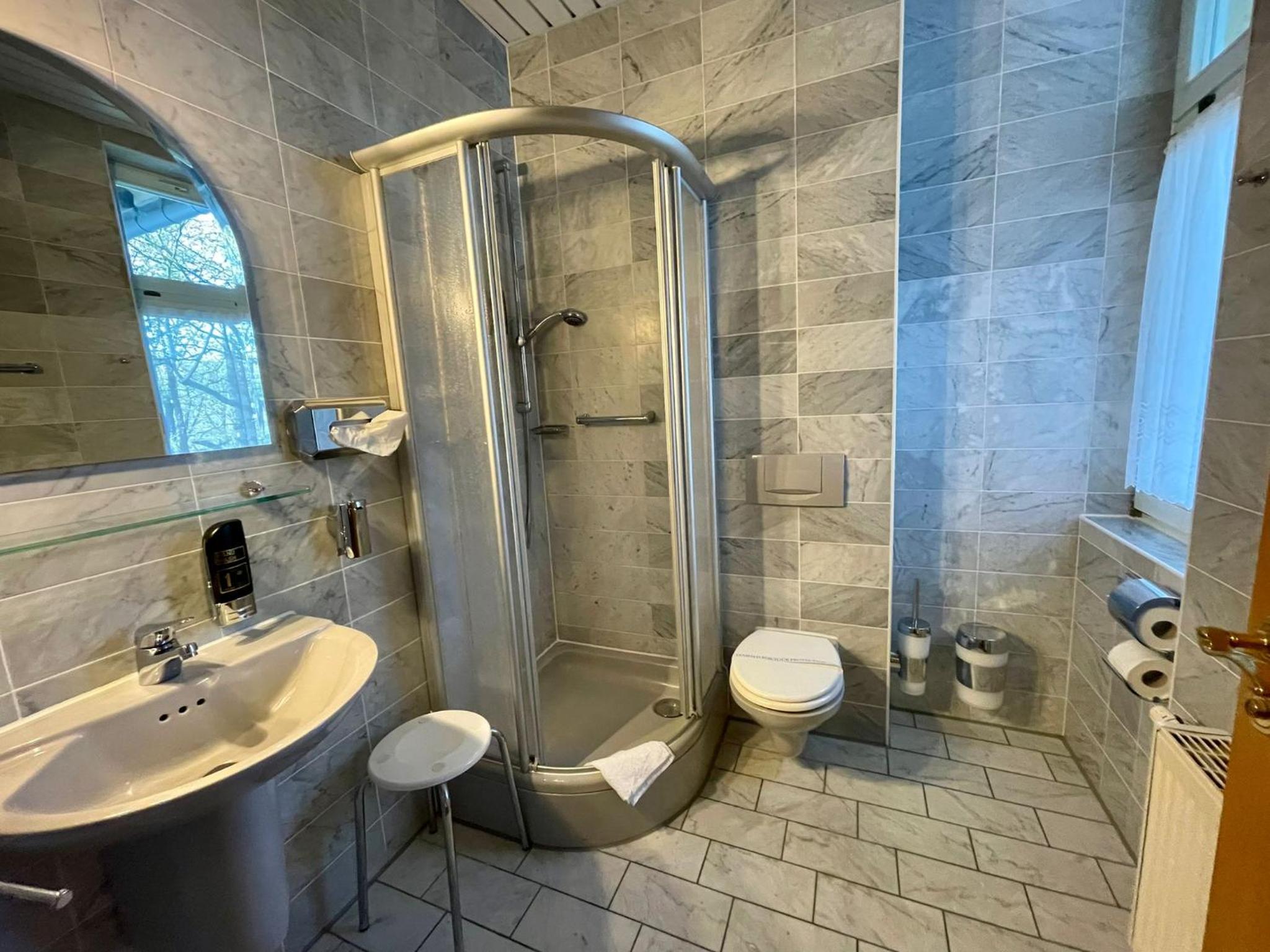 Classic Triple Room - Photo 4