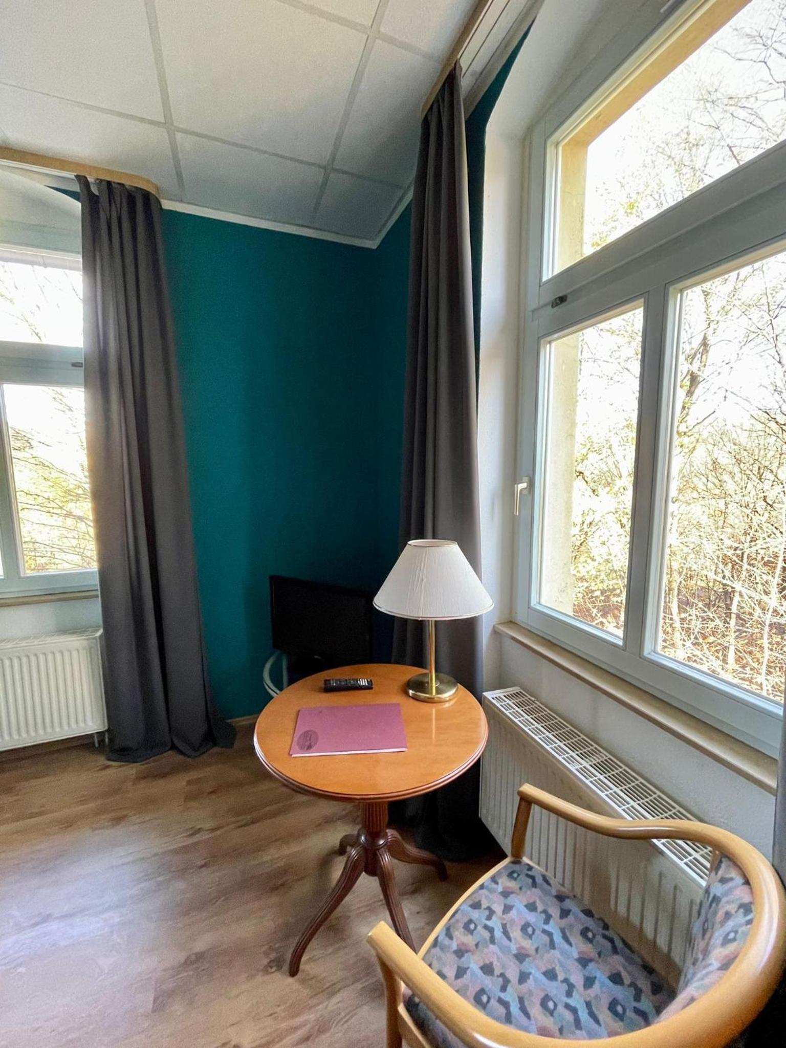 Single Room photo 3