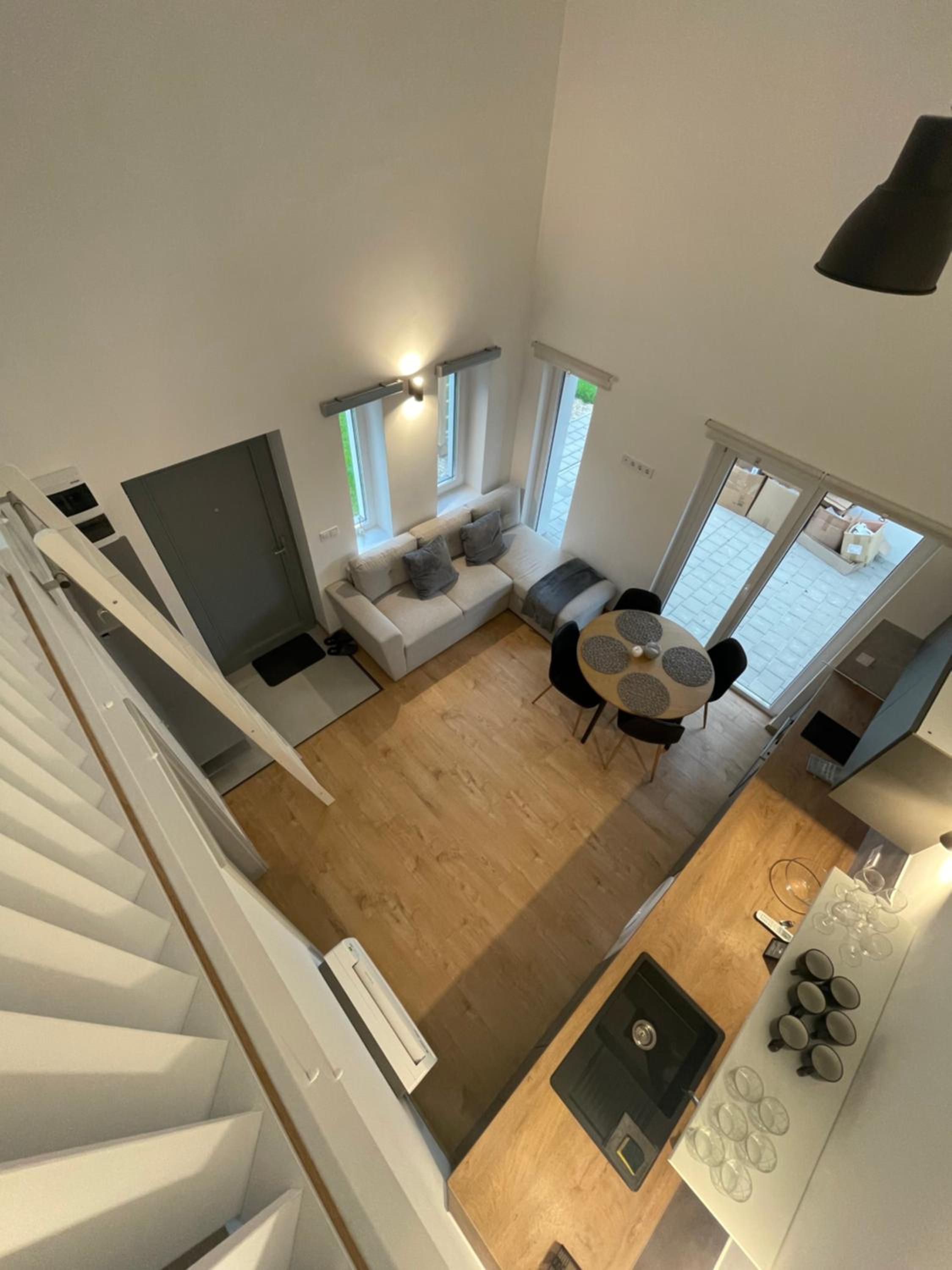Duplex Apartment - Photo 27