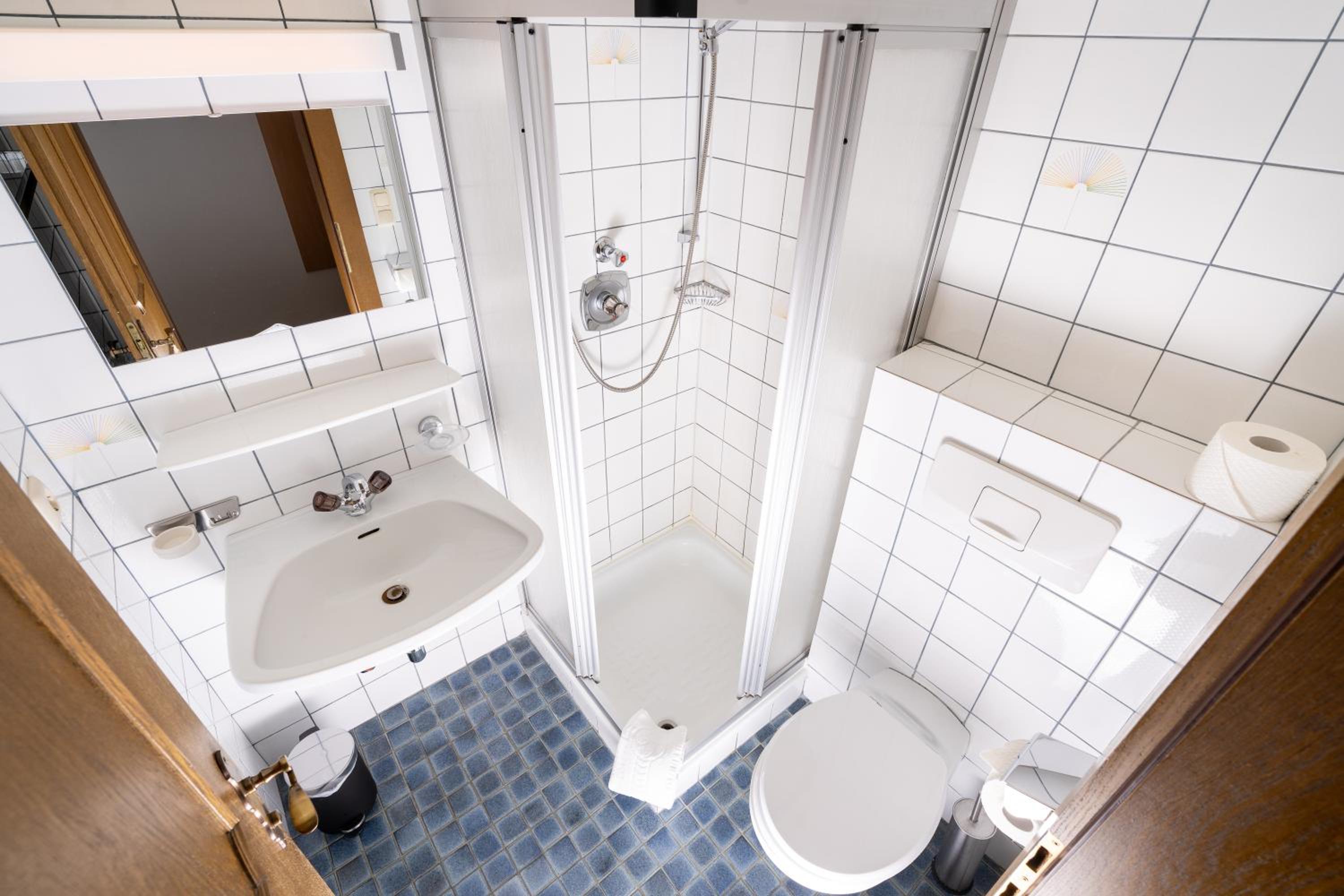 Triple Room with Balcony - Photo 2