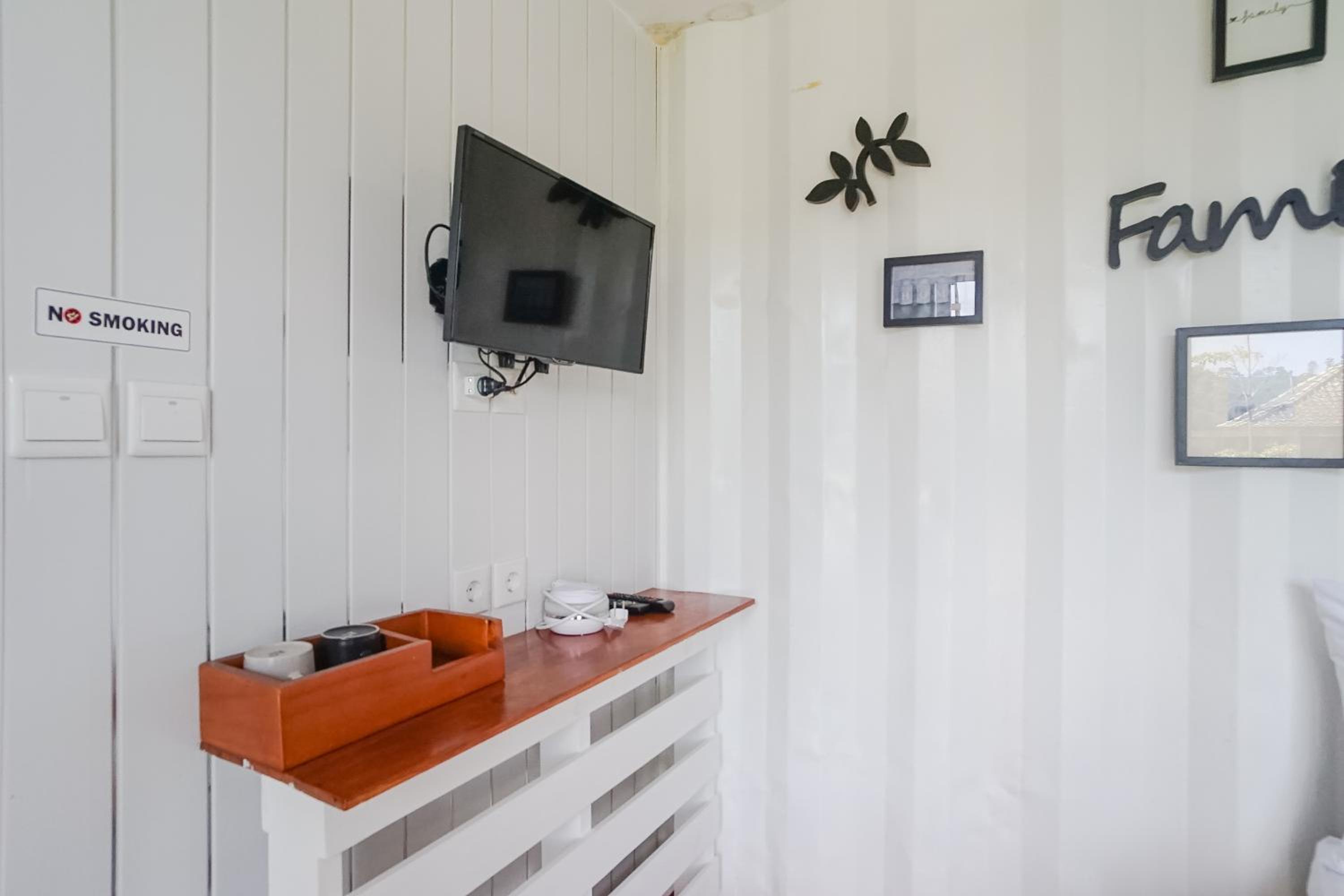 Standard Double Room - Photo 2