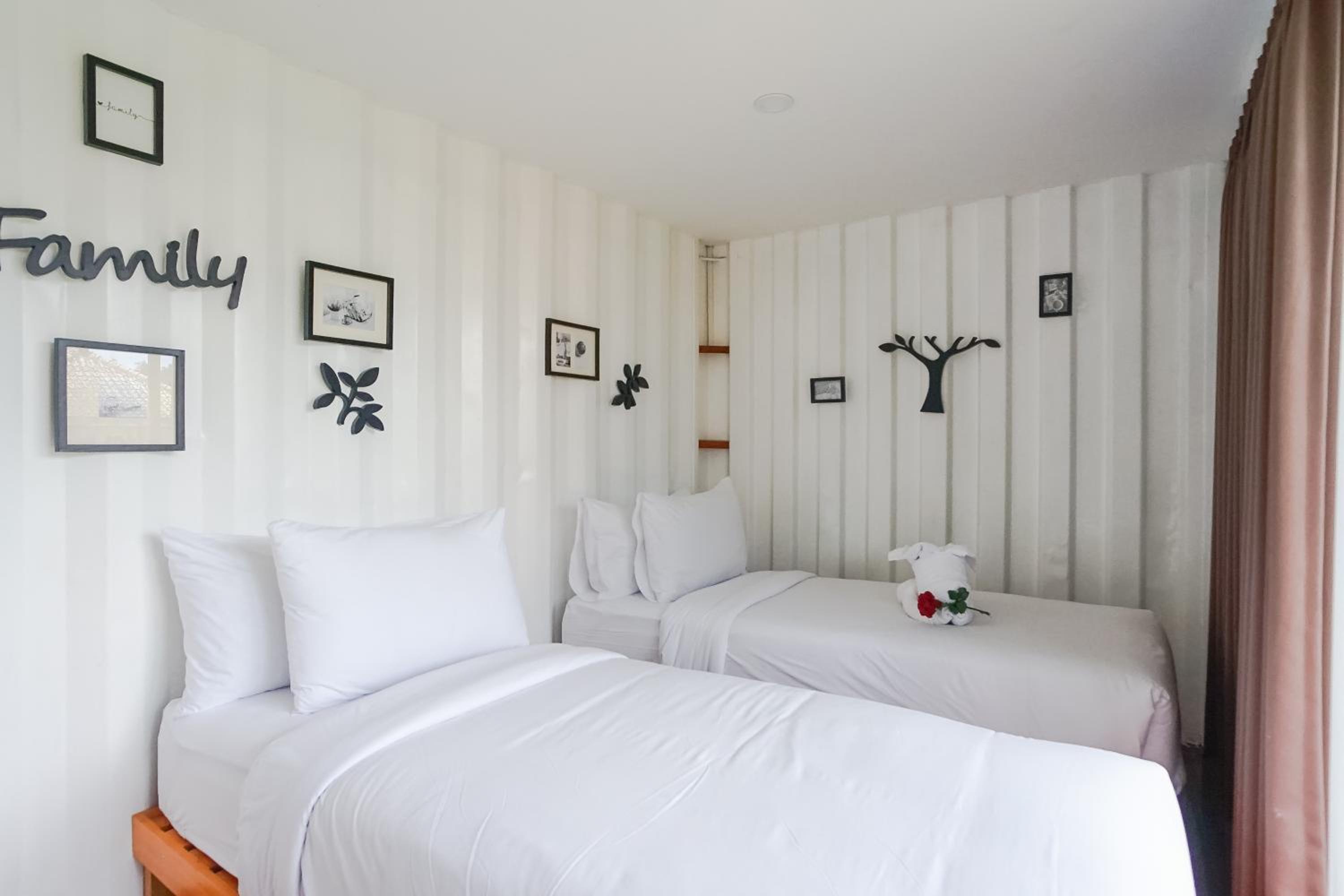 Standard Double Room - Photo 1