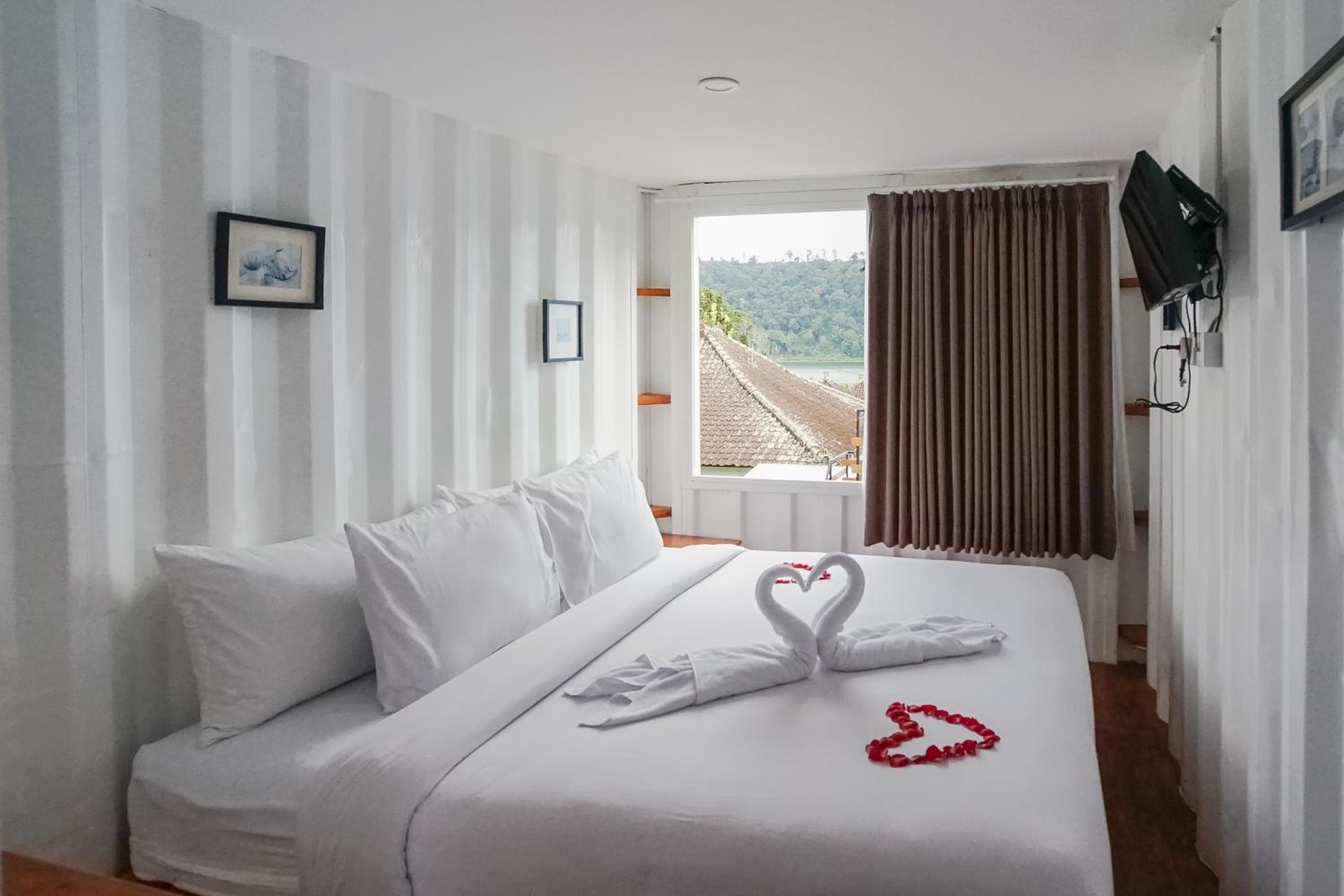 Superior Double Room - Photo 1