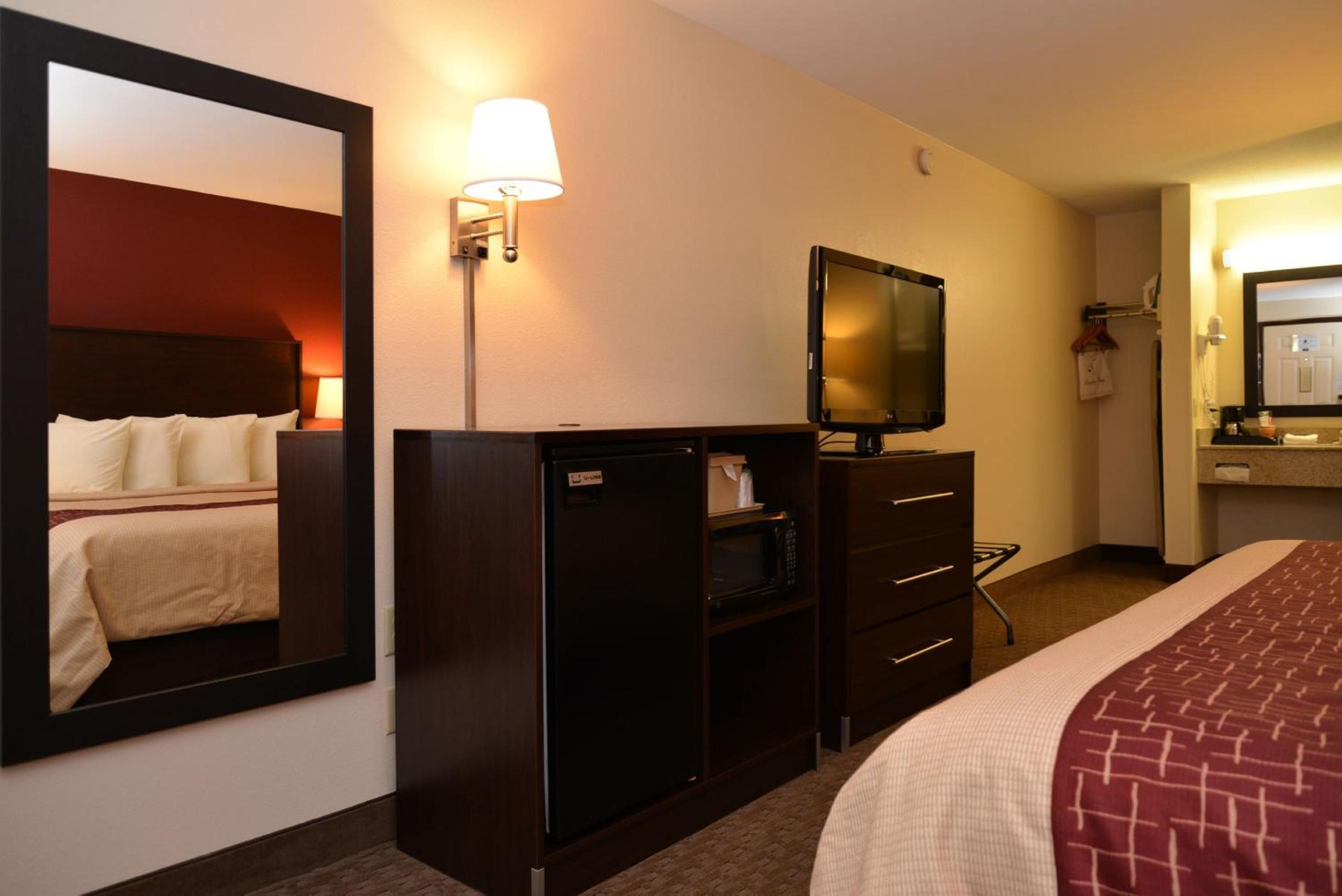 Superior King Room Non-Smoking - Photo 5