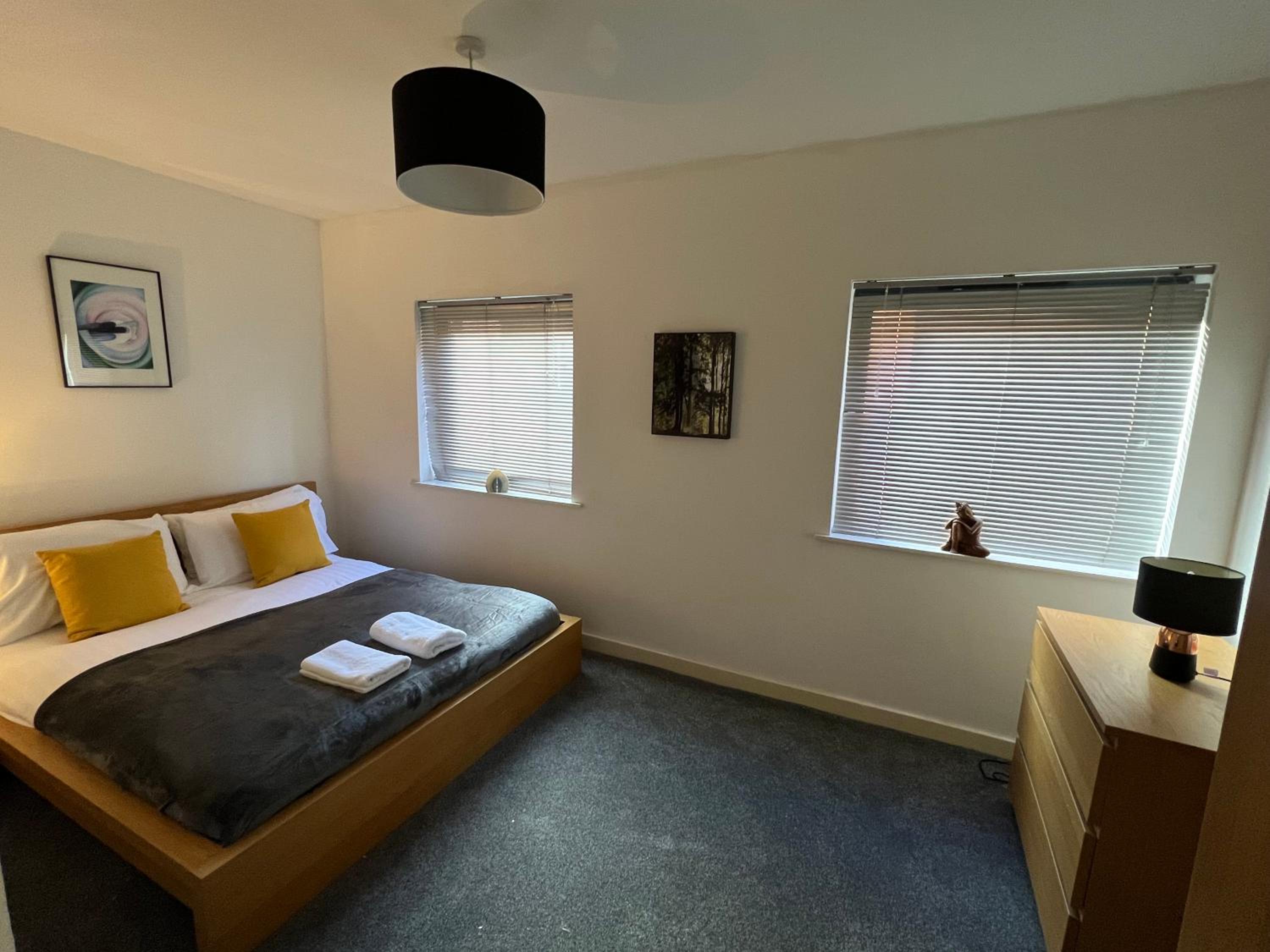 One-Bedroom Apartment - Photo 16