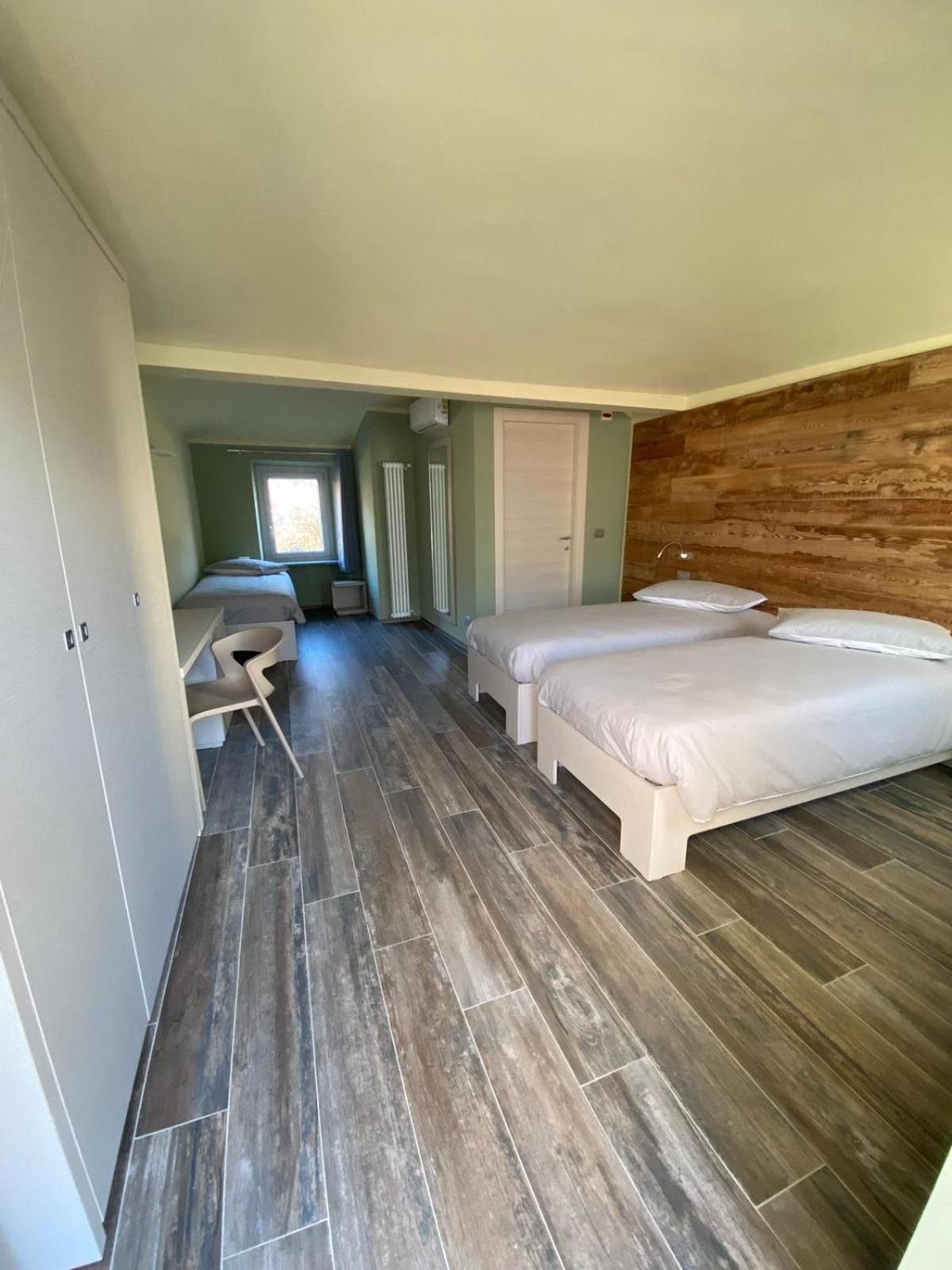 Triple Room with Mountain View
