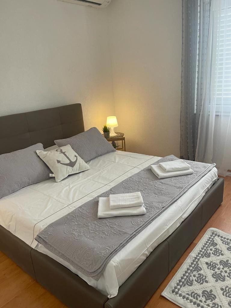 Apartment with Sea View photo 2