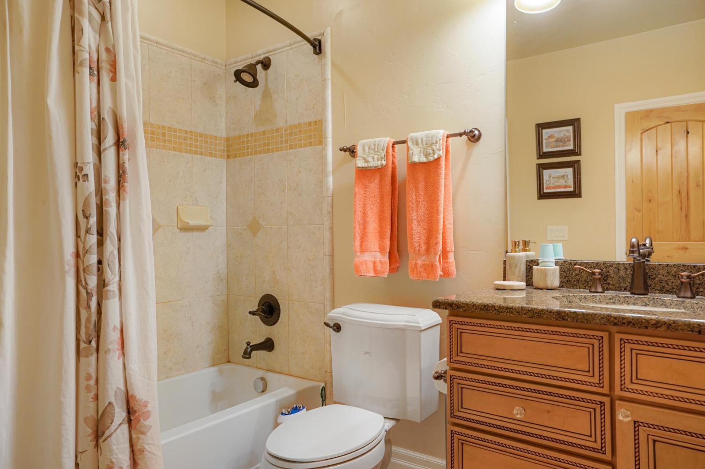 Deluxe Queen Room photo 3