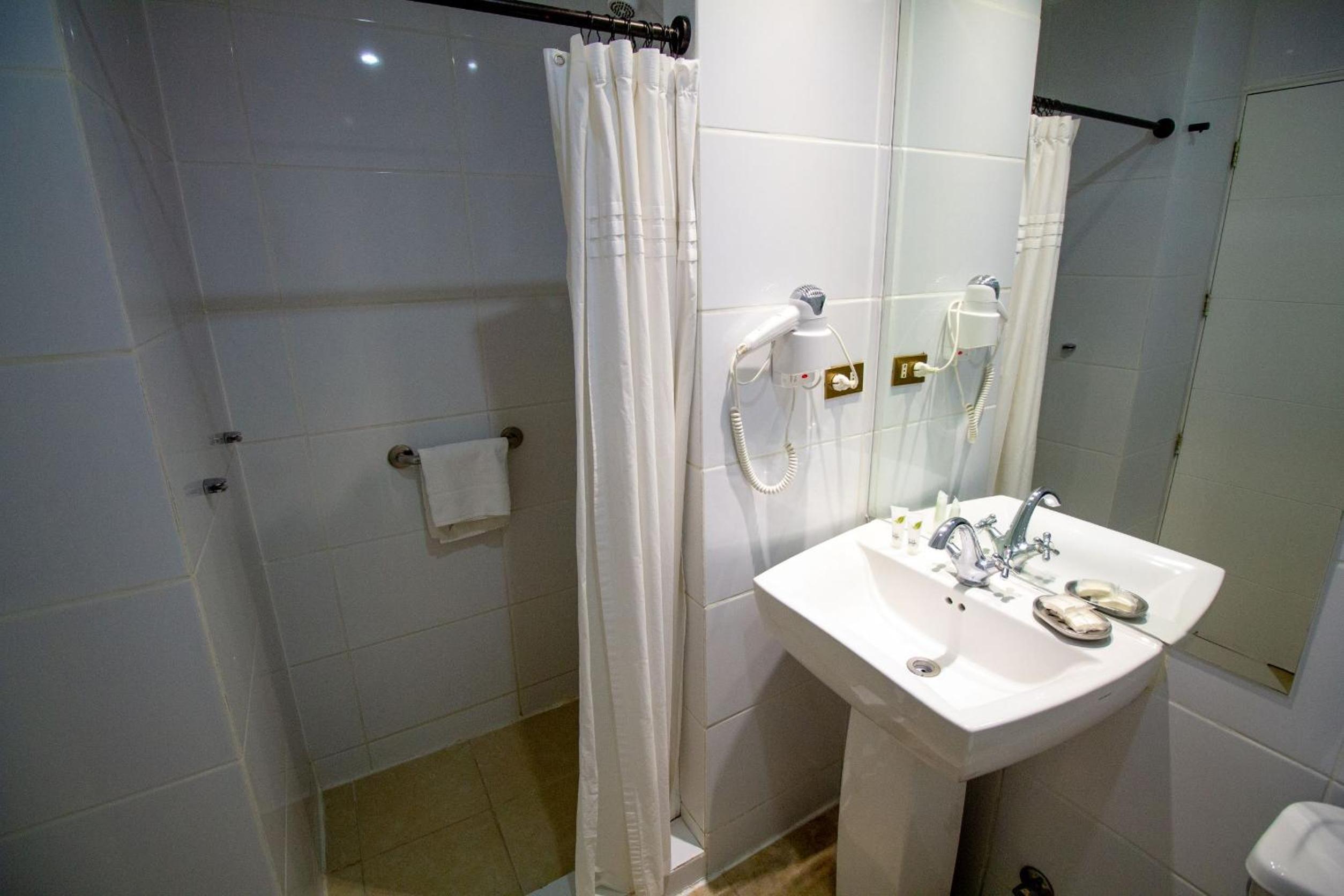 Superior Triple Room photo 3