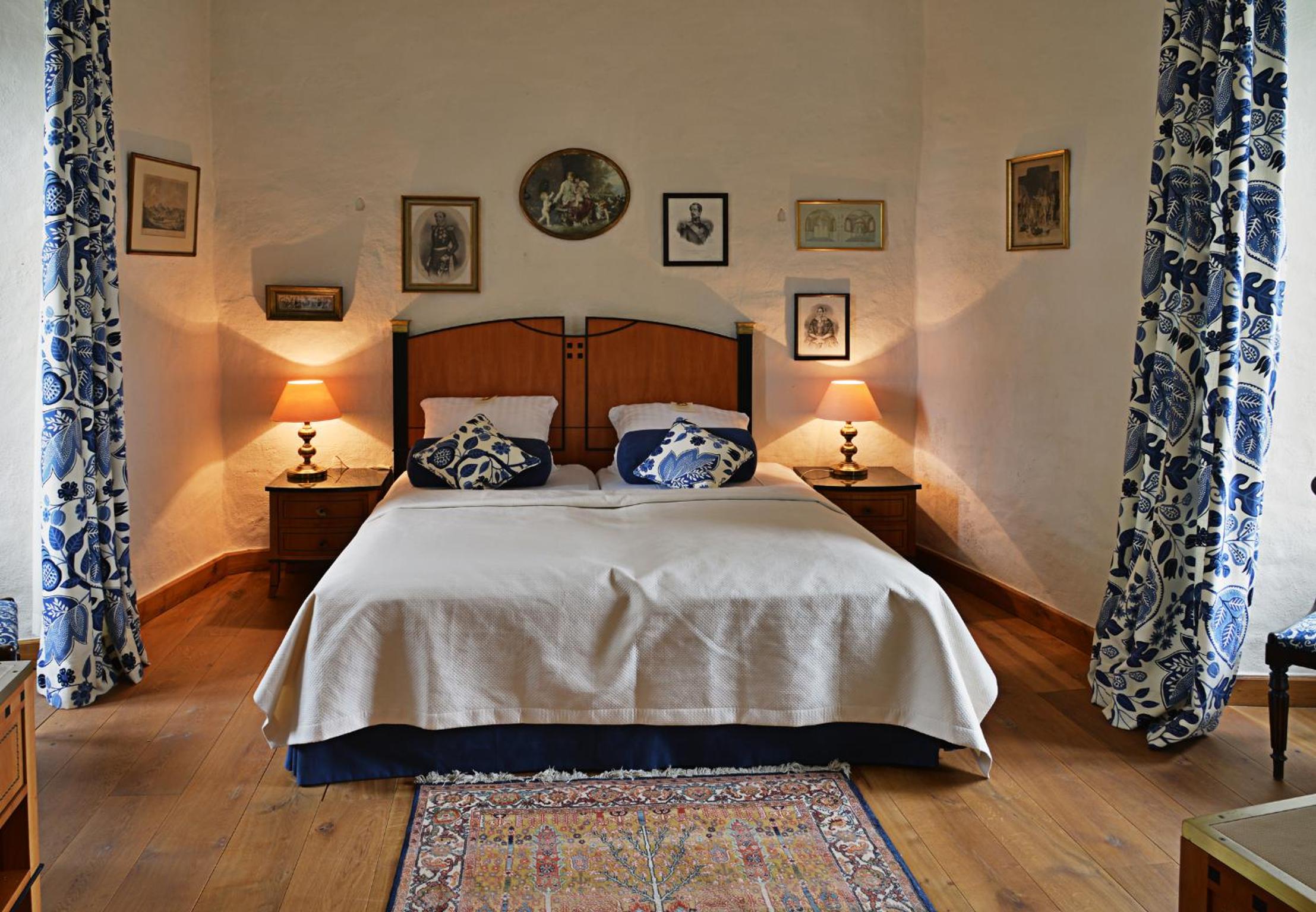 Baronesse Suite
