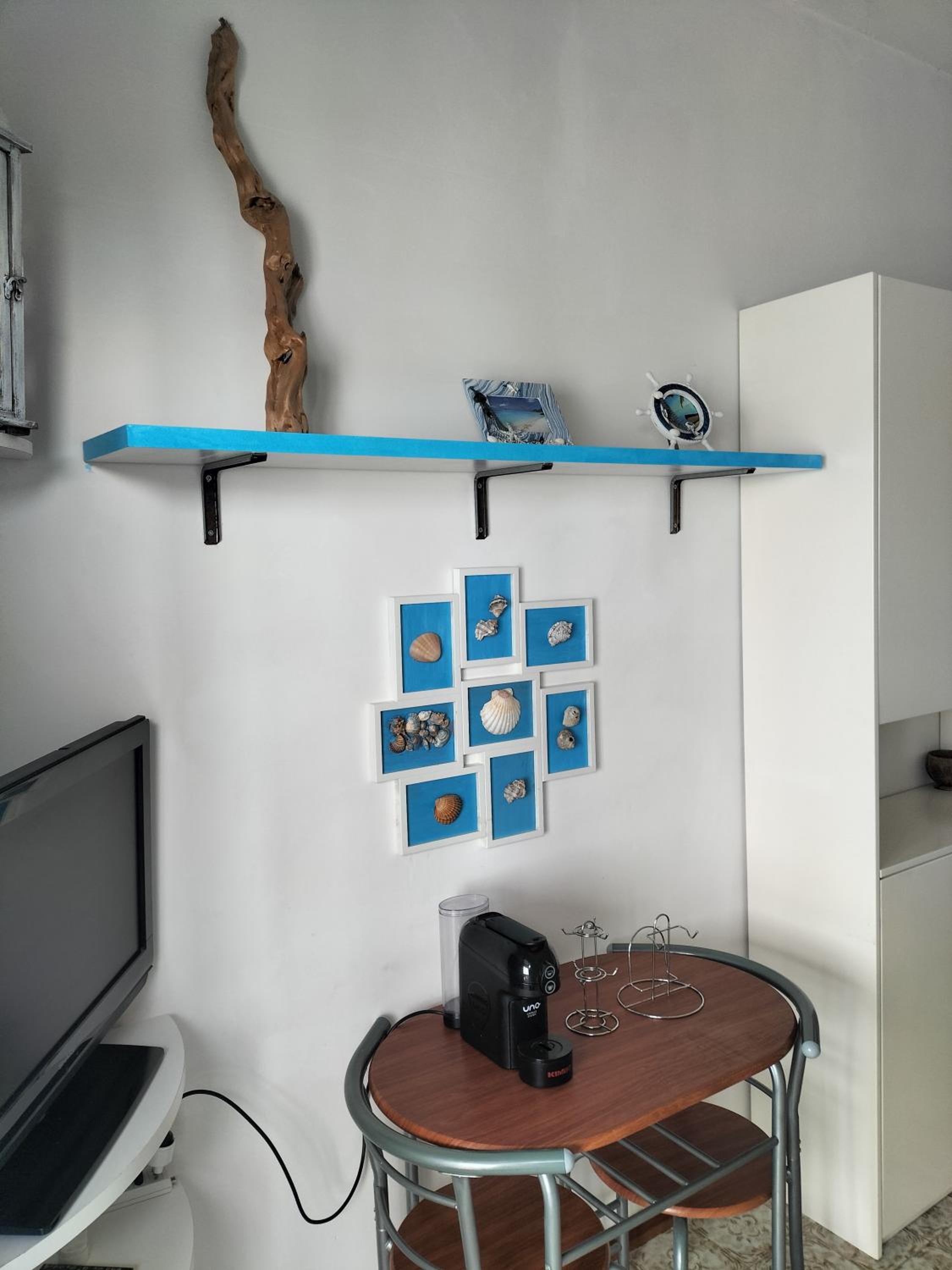 One-Bedroom Apartment photo 3