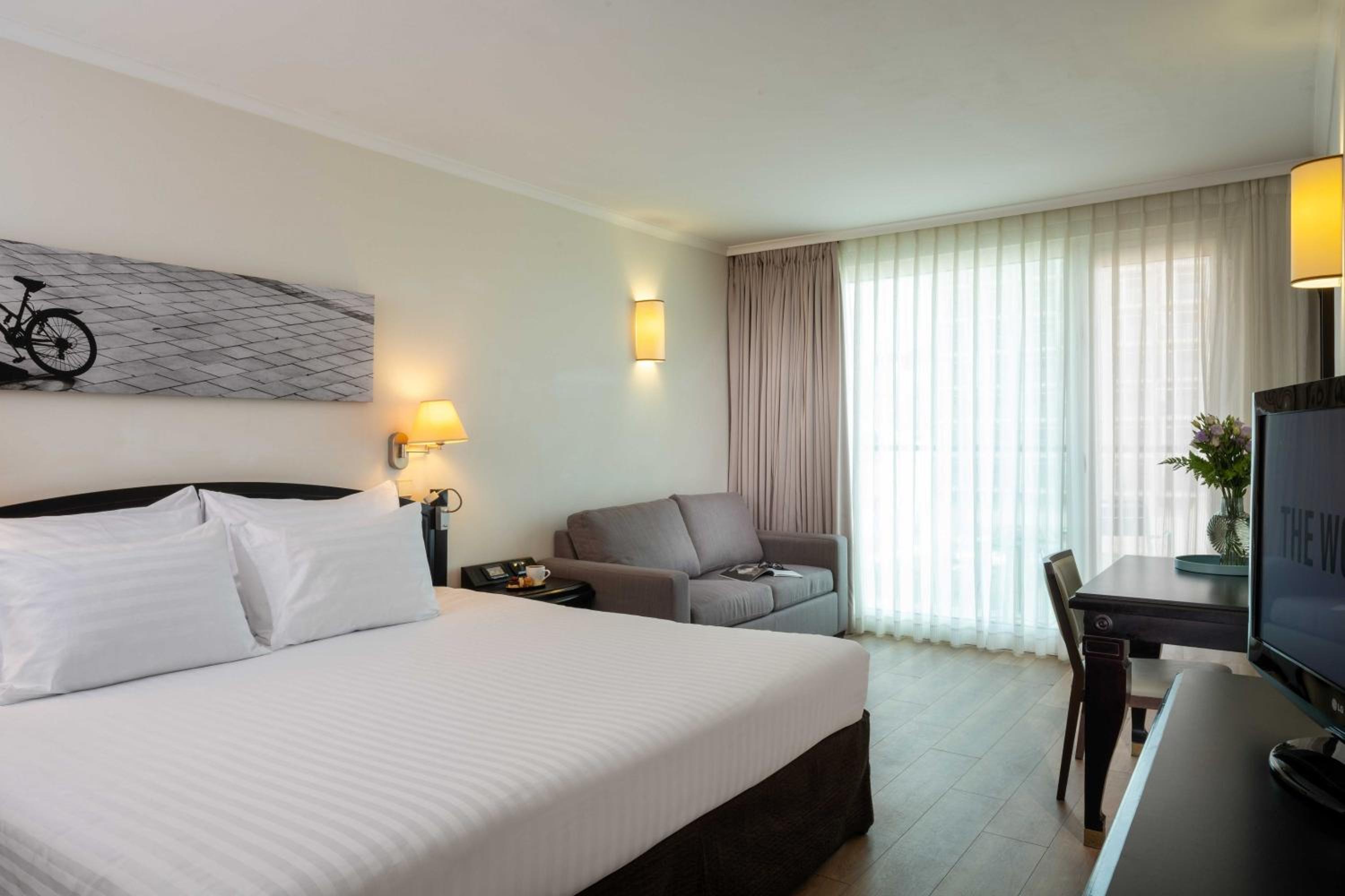 Standard Room - Photo 7