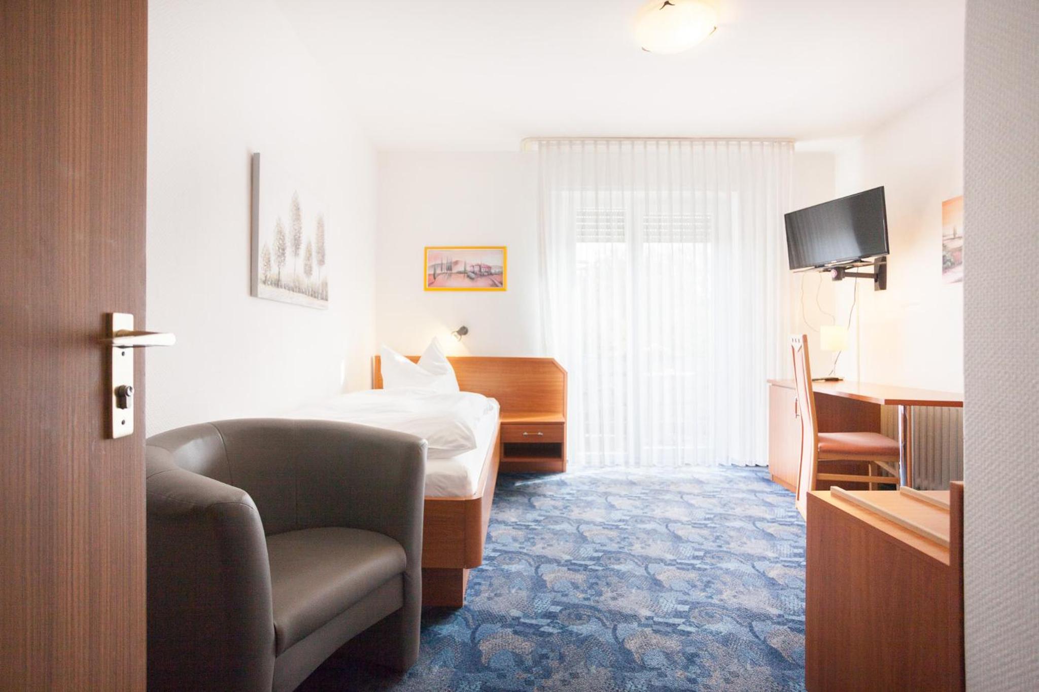 Standard Single Room