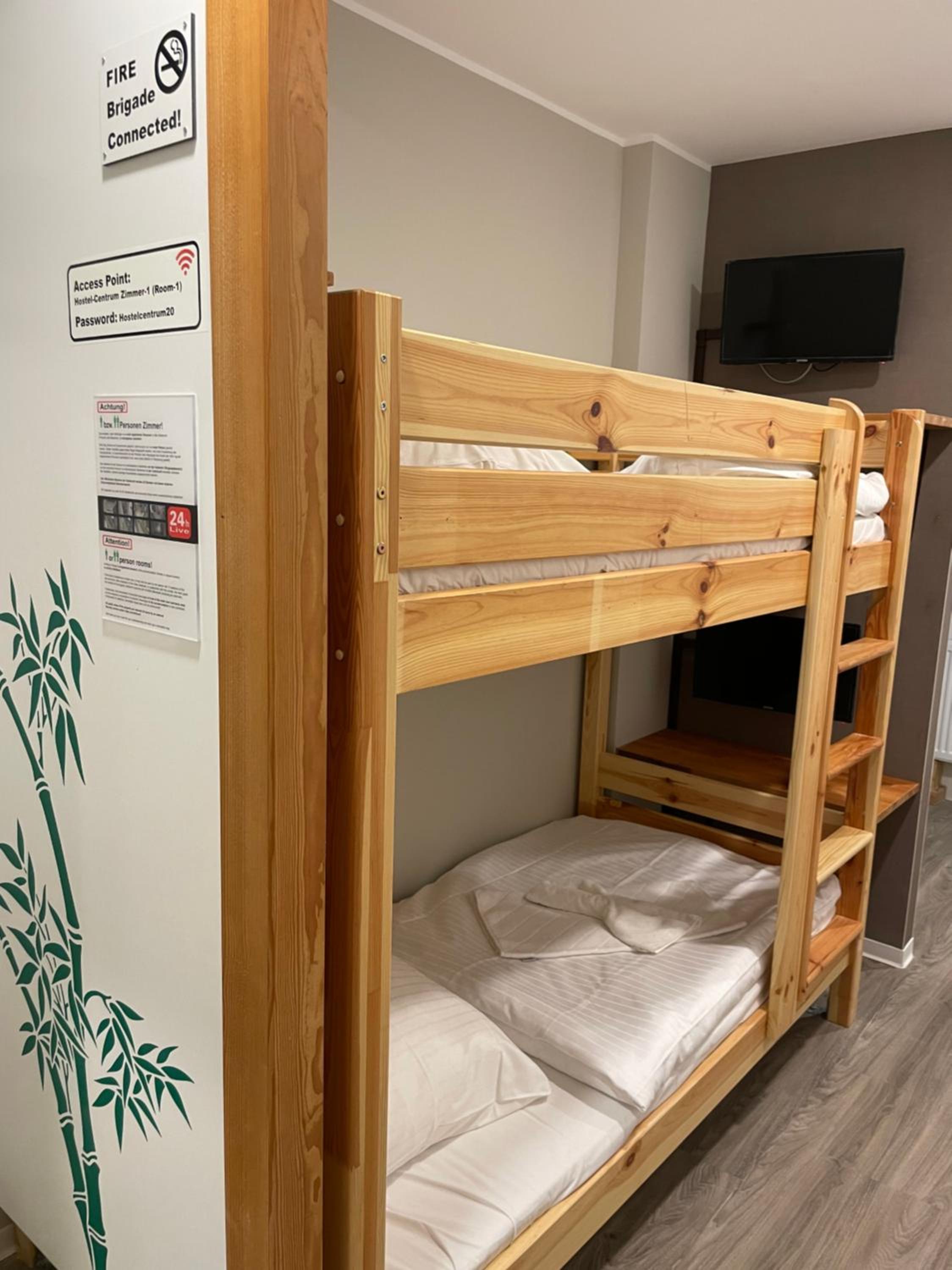 Economy Twin Room - Photo 1