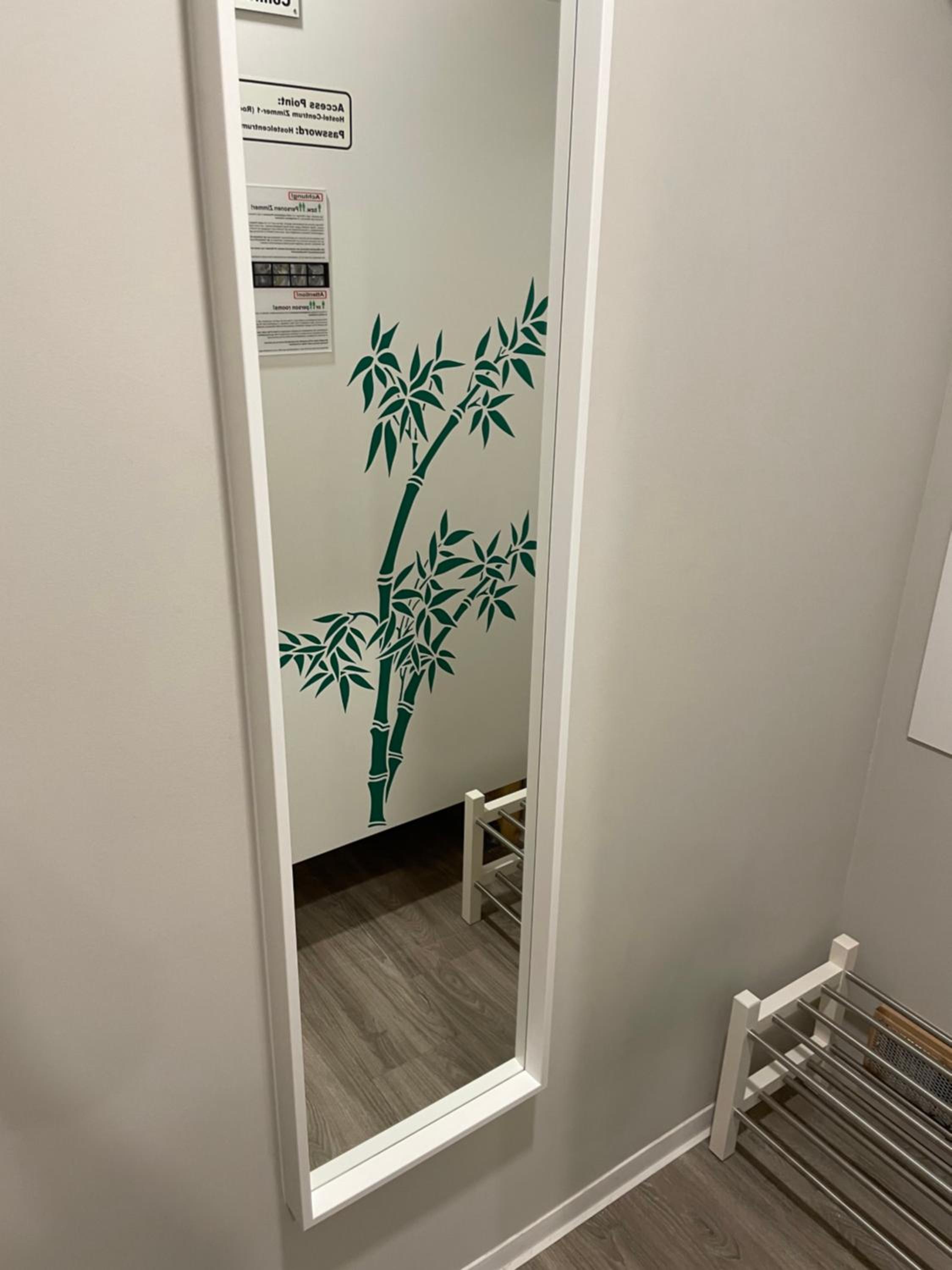Economy Twin Room - Photo 19