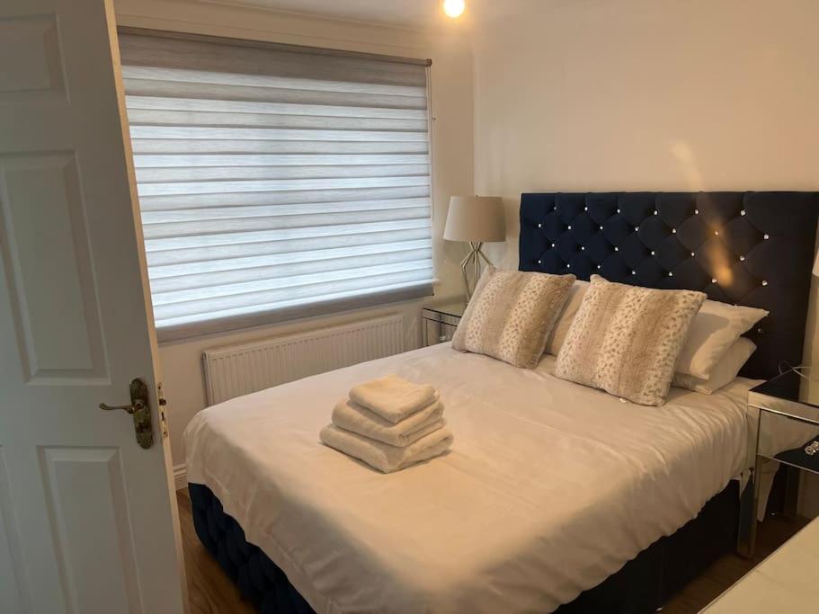 Four-Bedroom House photo 1