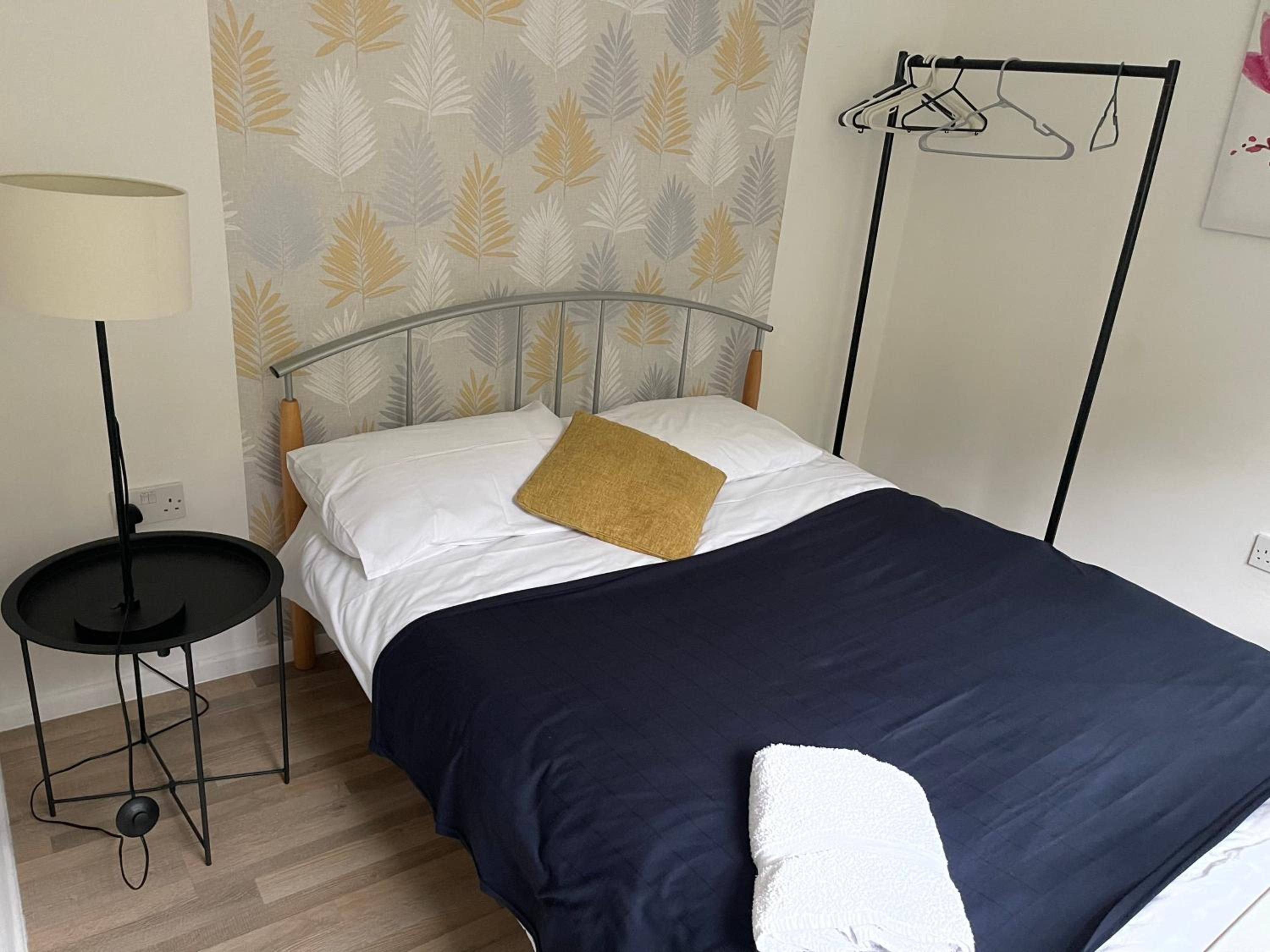 Budget Double Room - Photo 1