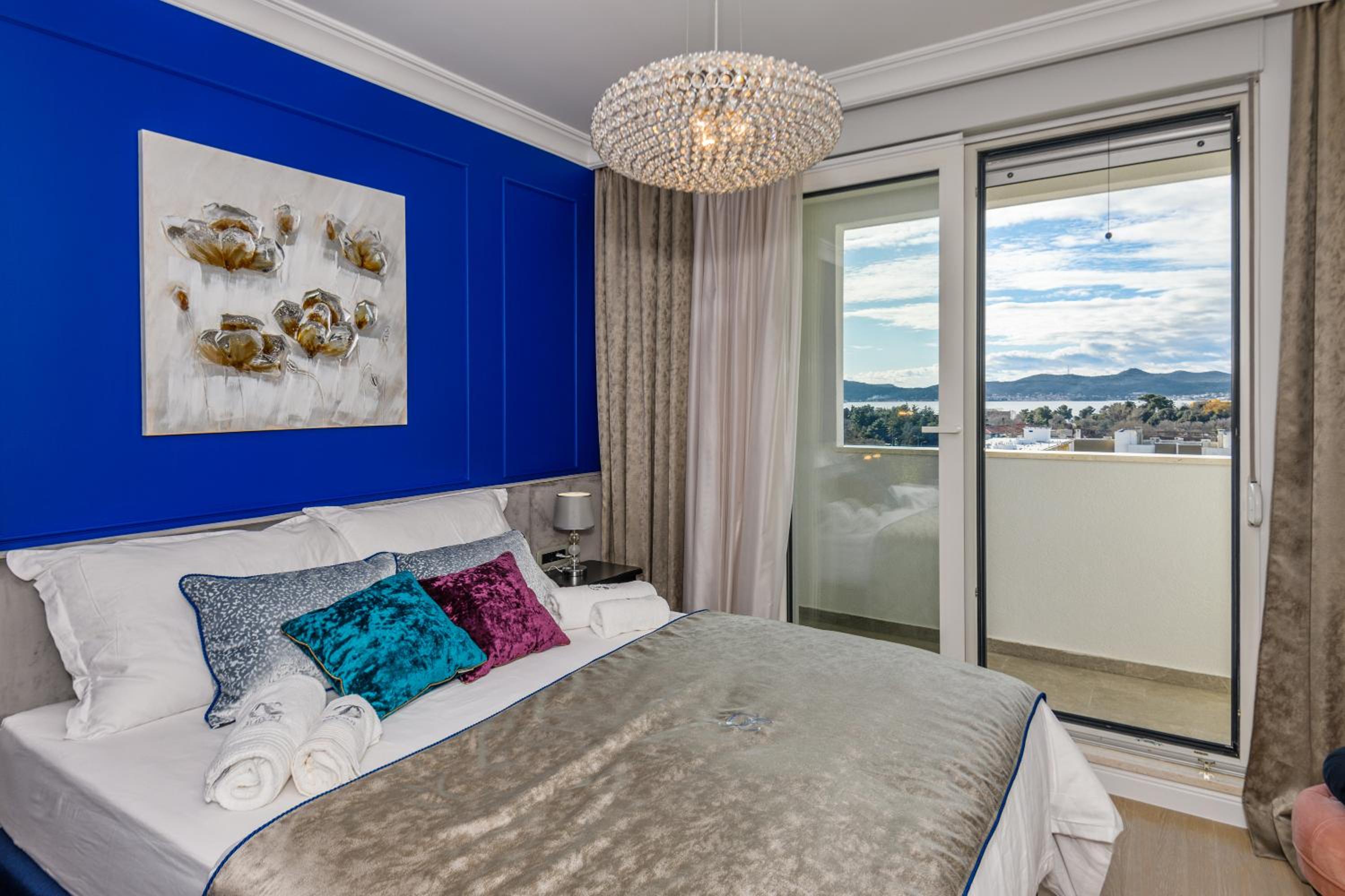 Apartment with Sea View photo 2