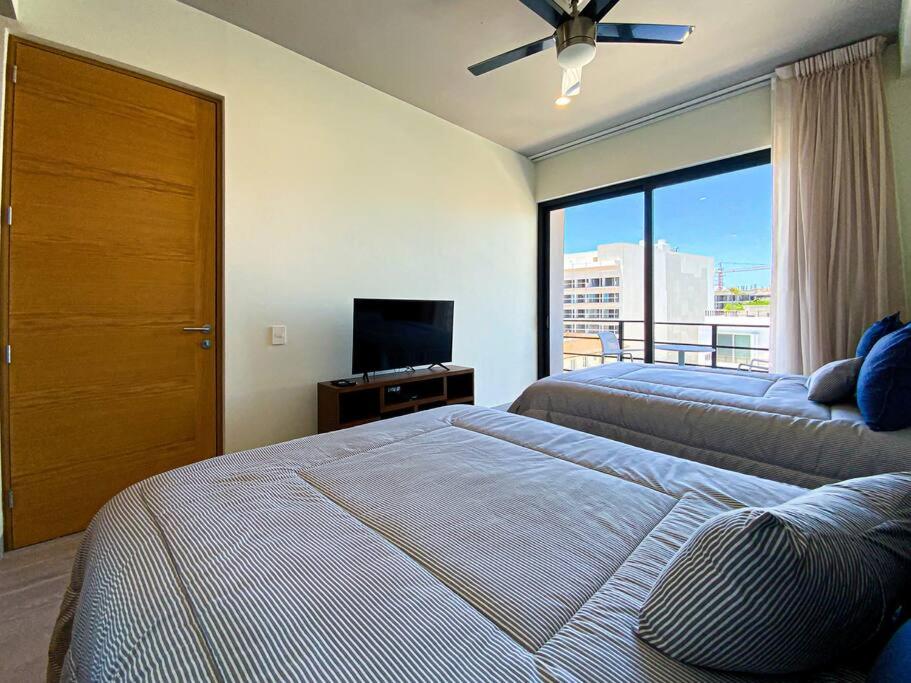 Two-Bedroom Apartment - Photo 25