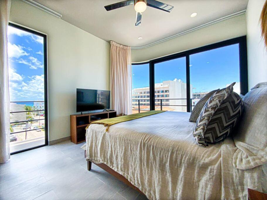 Two-Bedroom Apartment - Photo 11