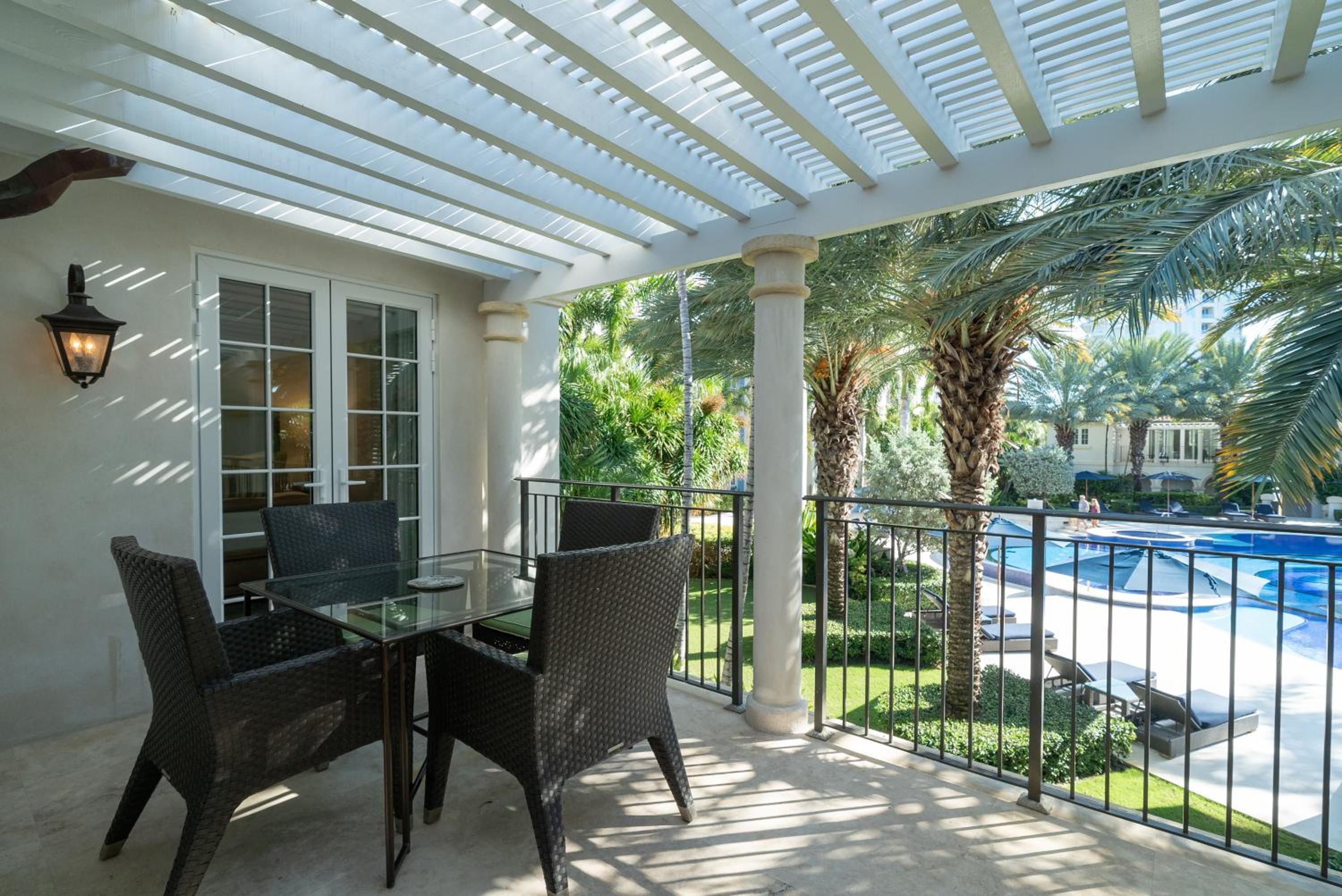 2 Bedroom Suite with Pool View - Photo 6