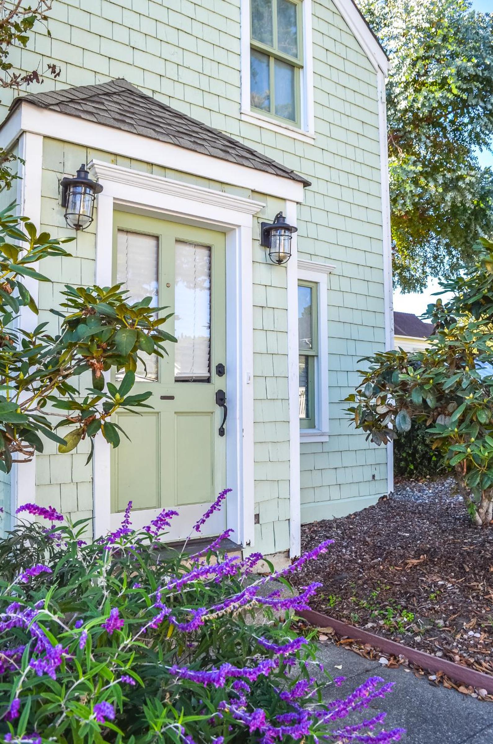 Two-Bedroom Cottage photo 2