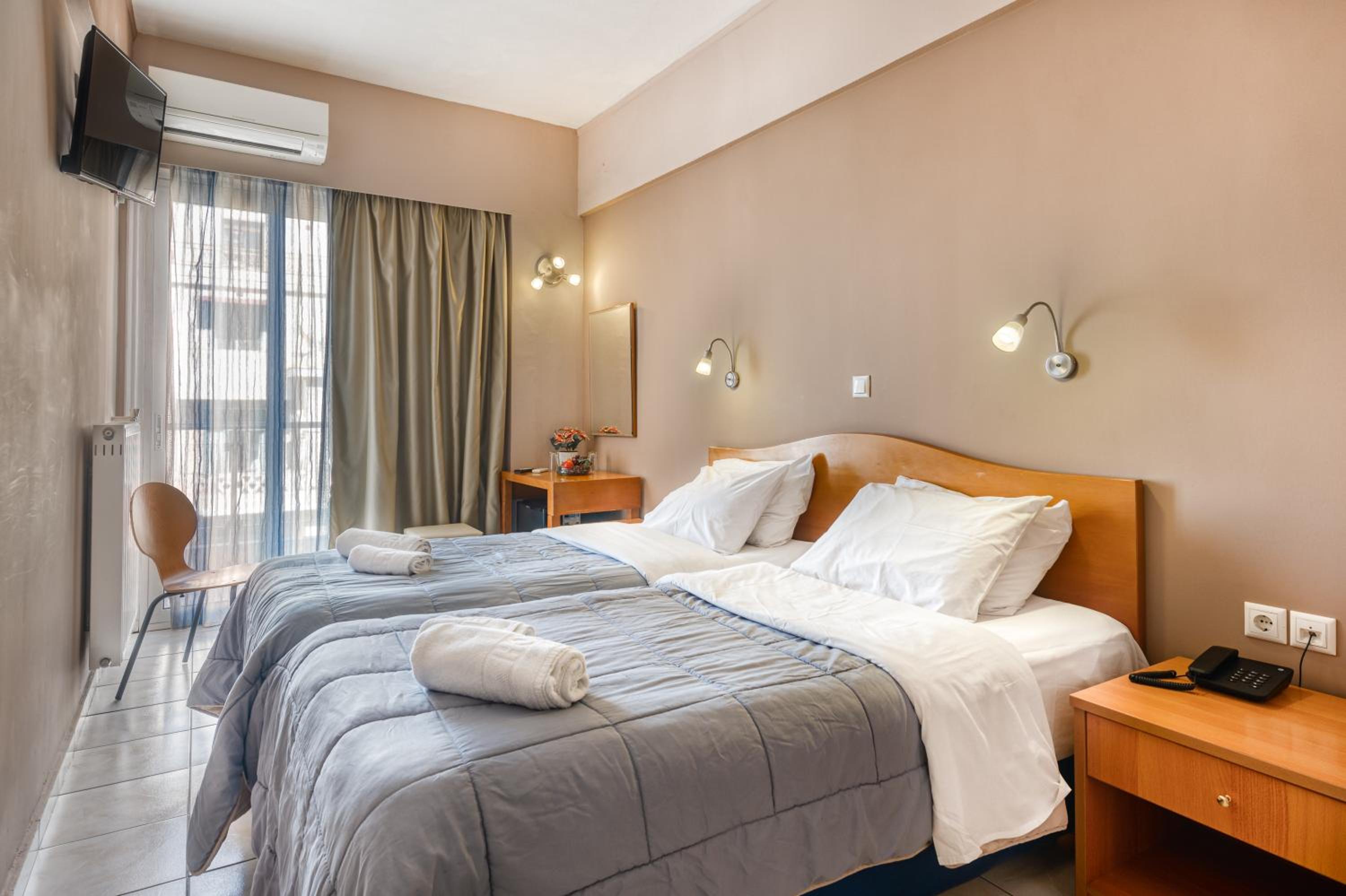 Double or Twin Room — the supplier's photographs — photo 2