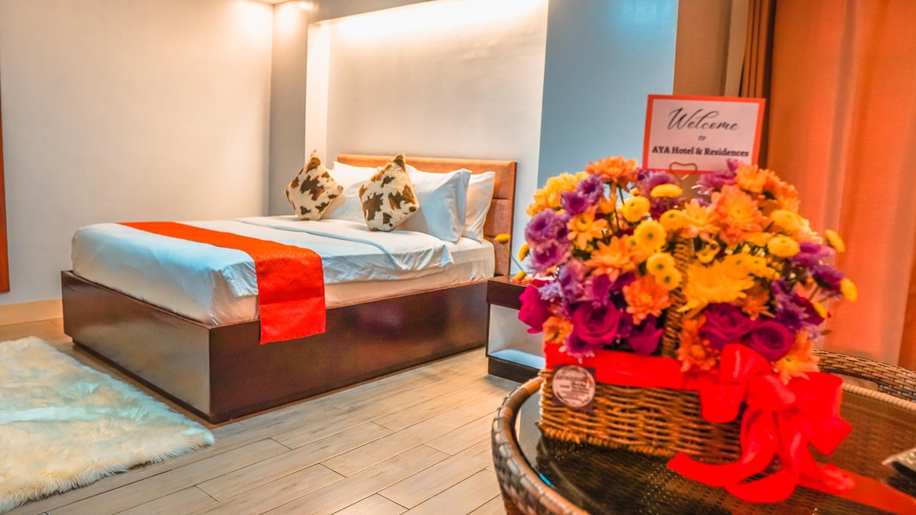 Deluxe Queen Room - Photo 5