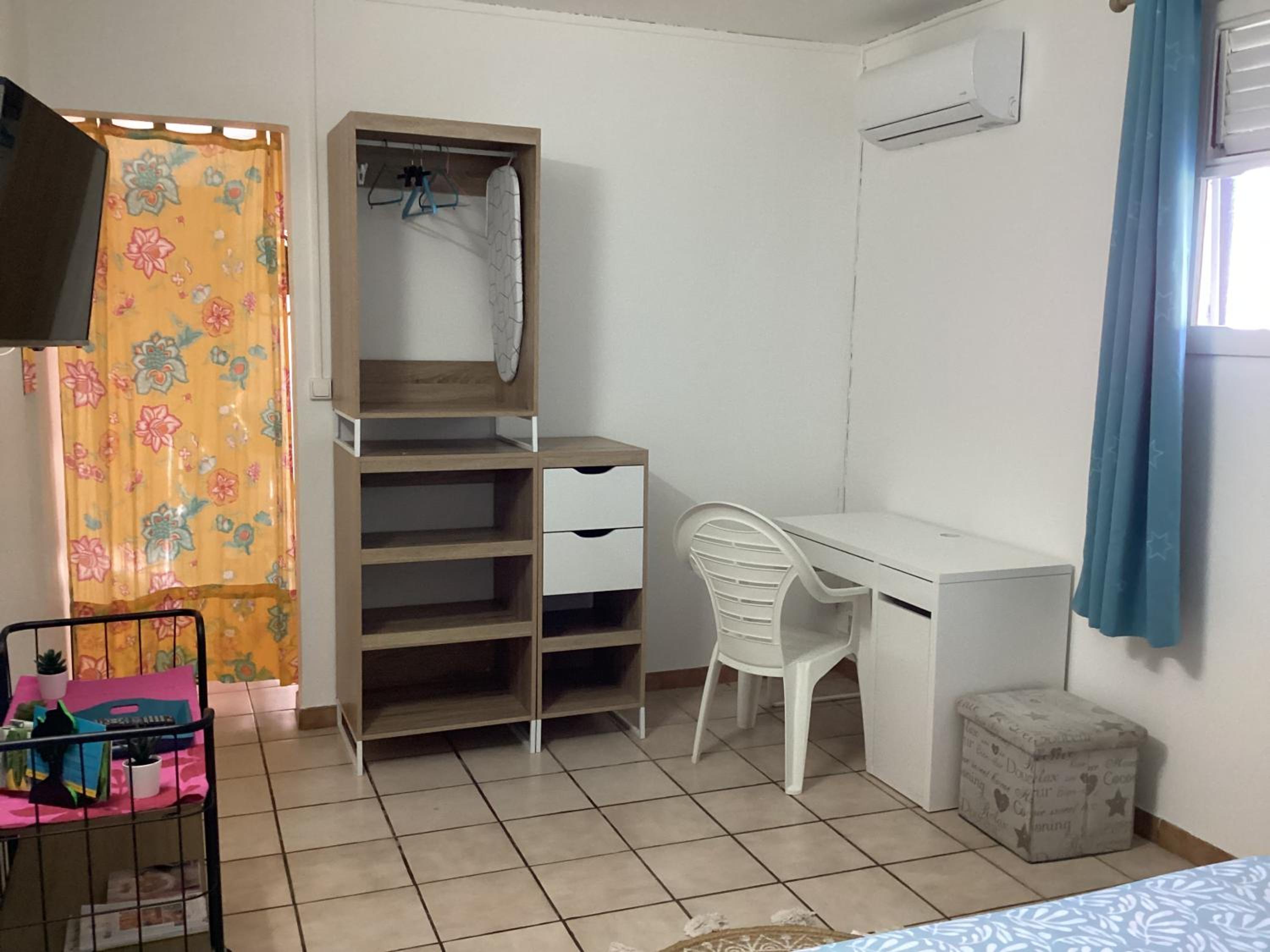 Studio with Sea View photo 2