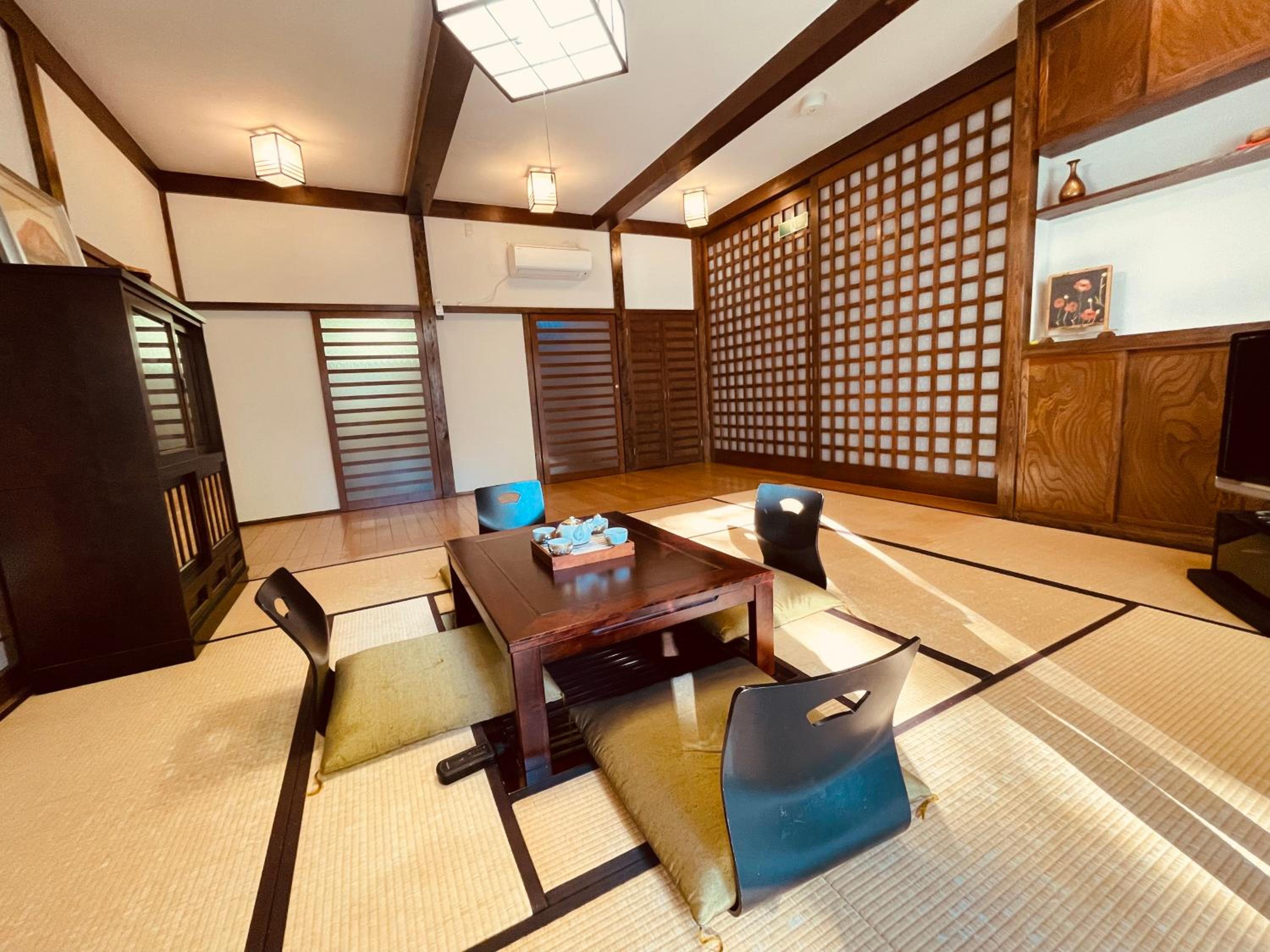 Four-Bedroom House - Photo 38