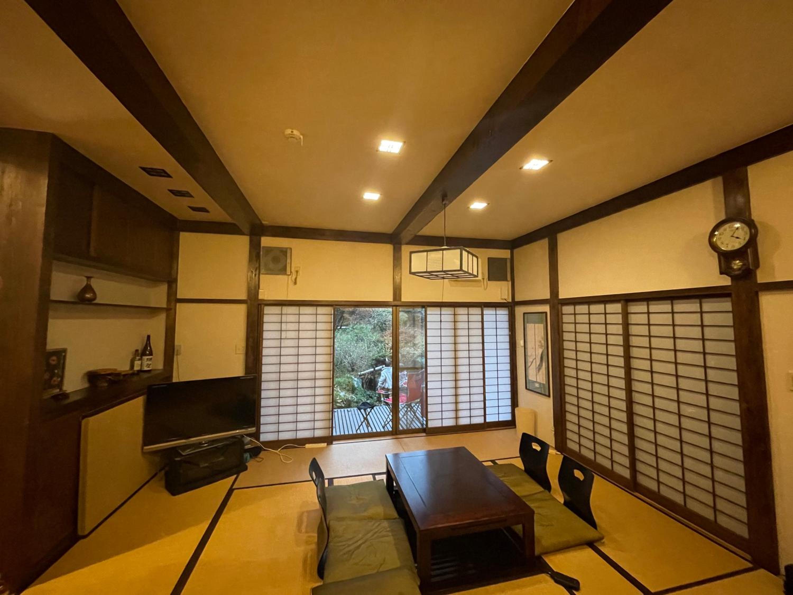 Four-Bedroom House - Photo 37