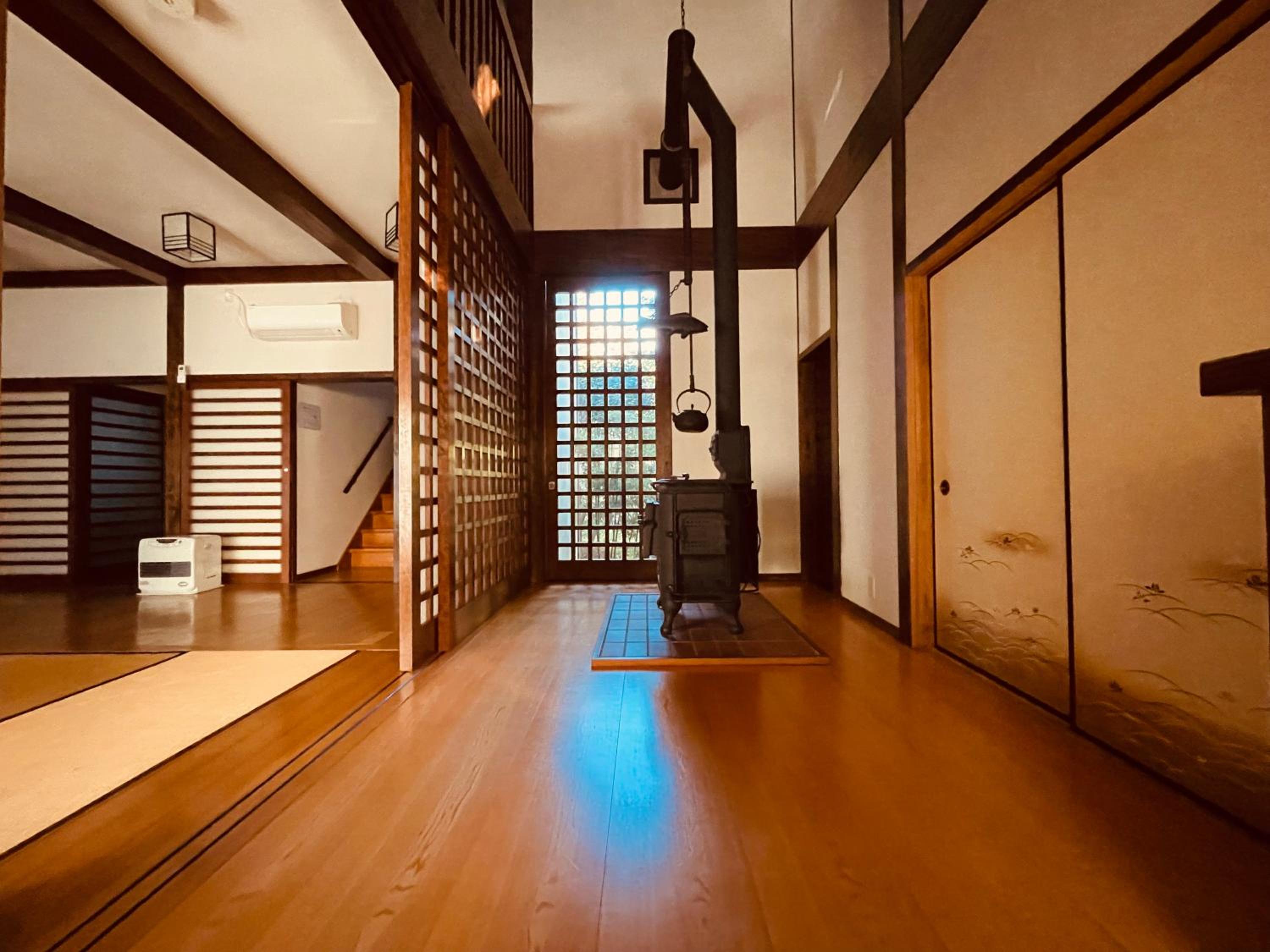 Four-Bedroom House - Photo 10