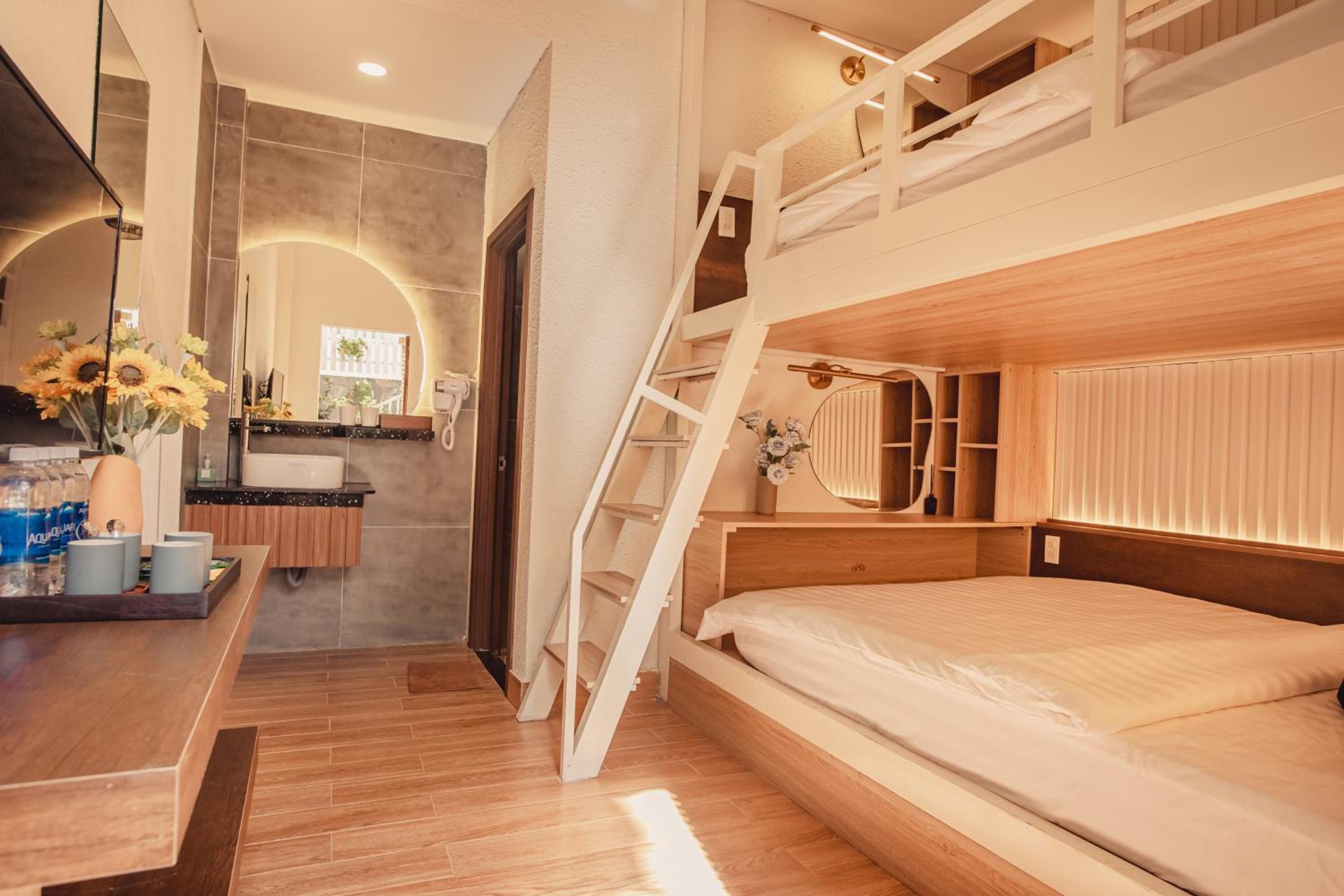 Economy Triple Room - Photo 1