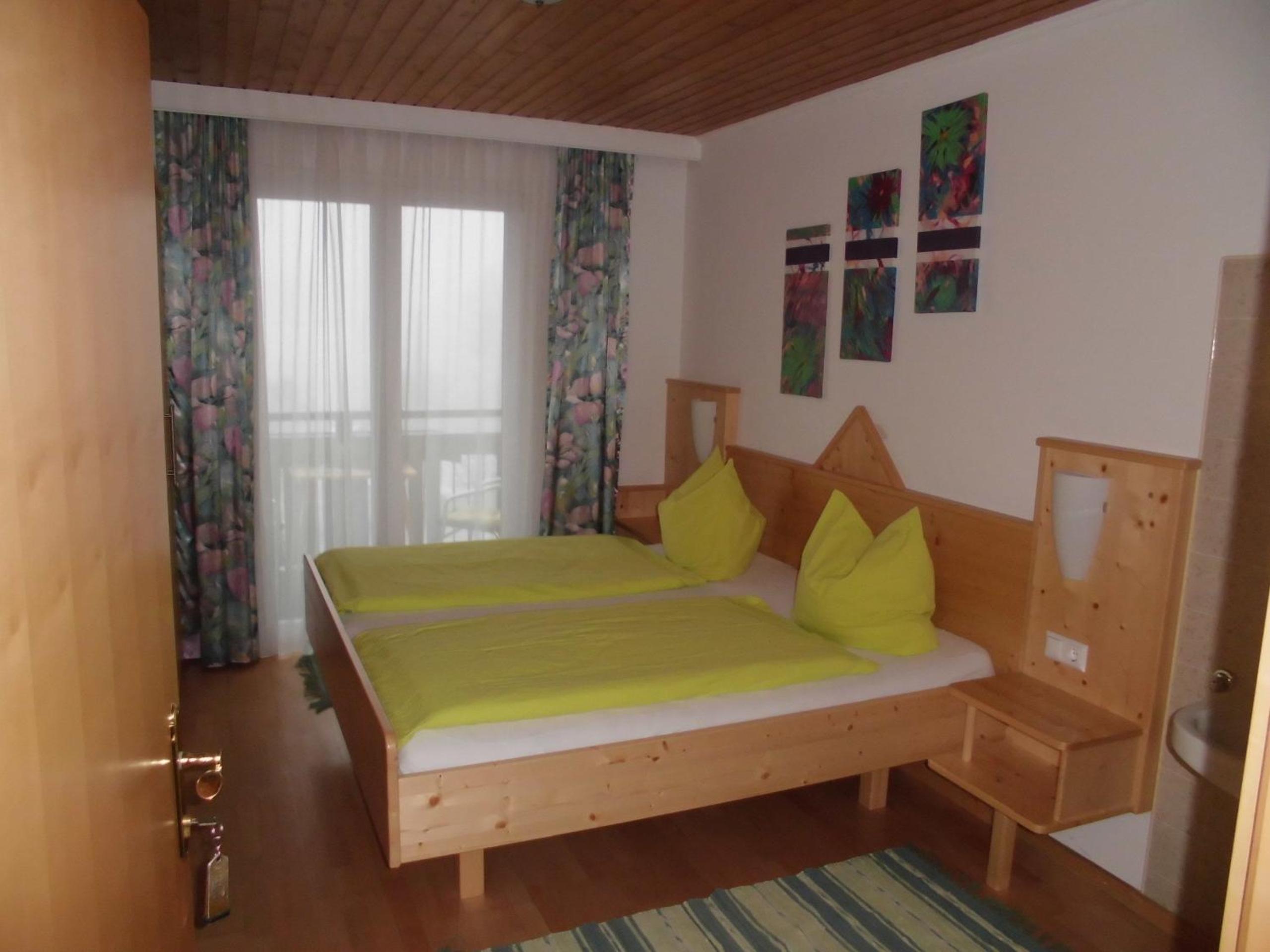 Double Room with Private External Bathroom photo 3