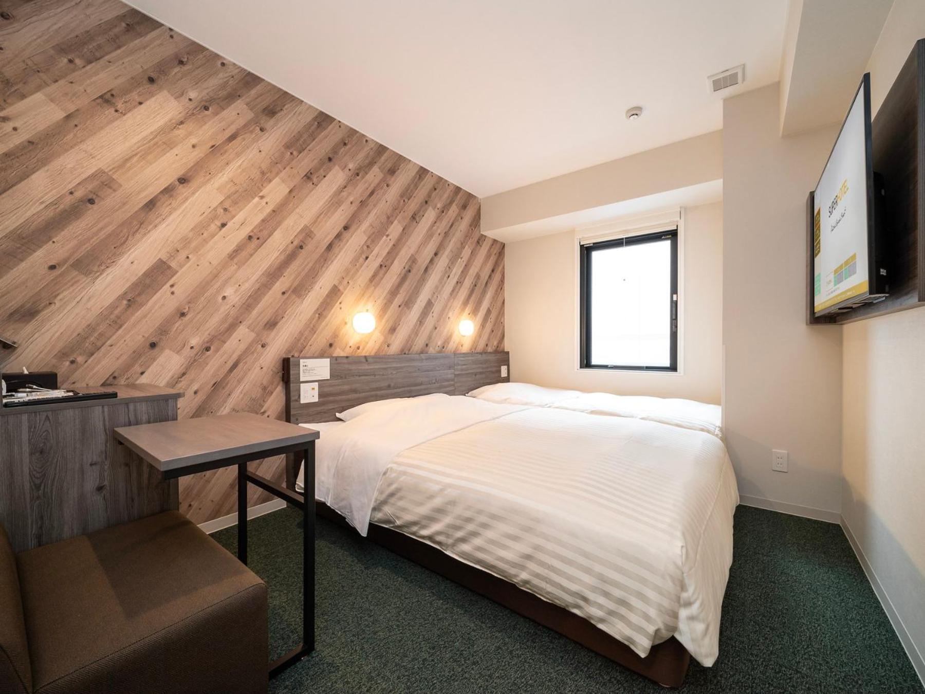 Hollywood Twin Room - Non-Smoking - Photo 2
