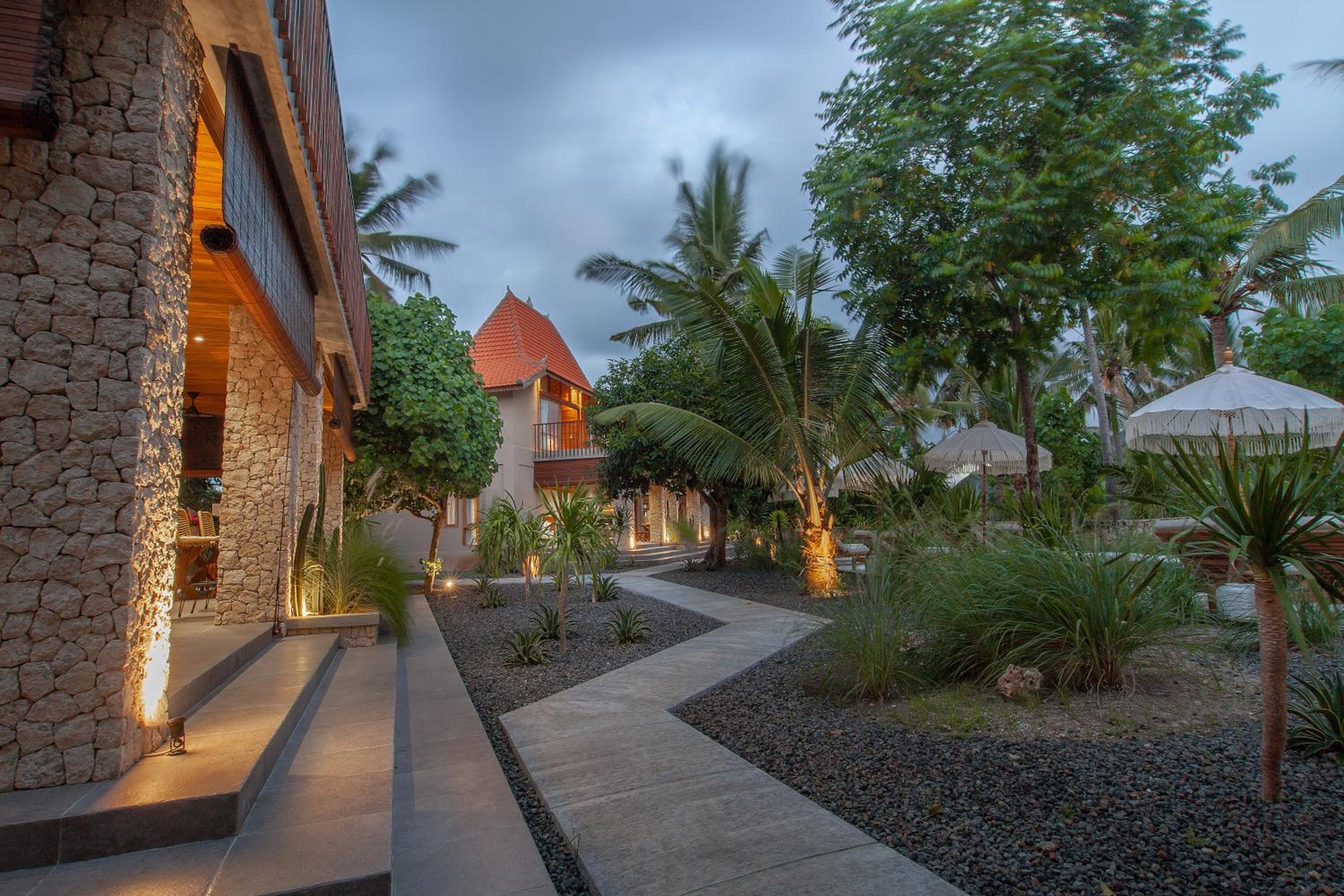 Two-Bedroom Villa - Photo 9