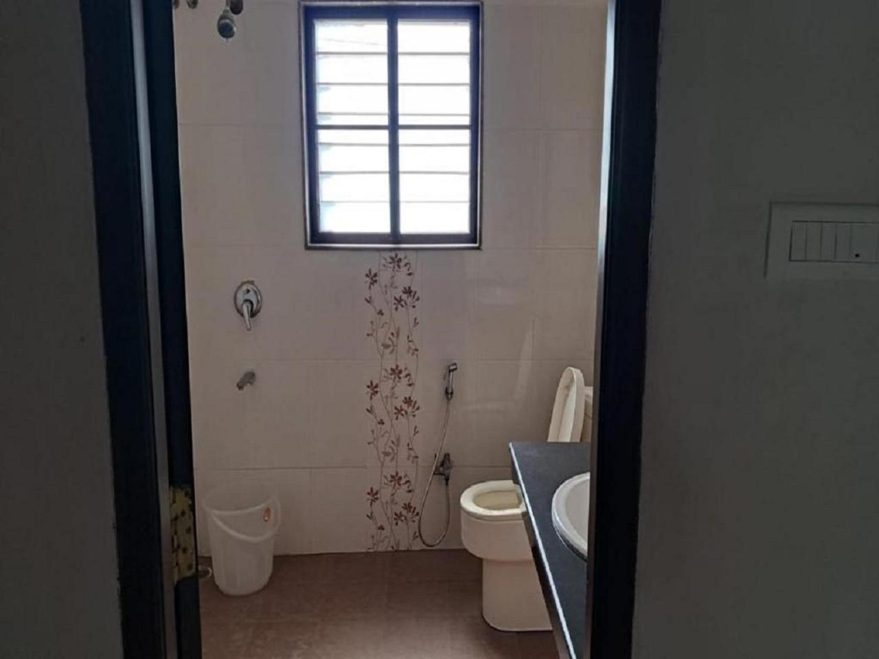 Suite - Photo 3