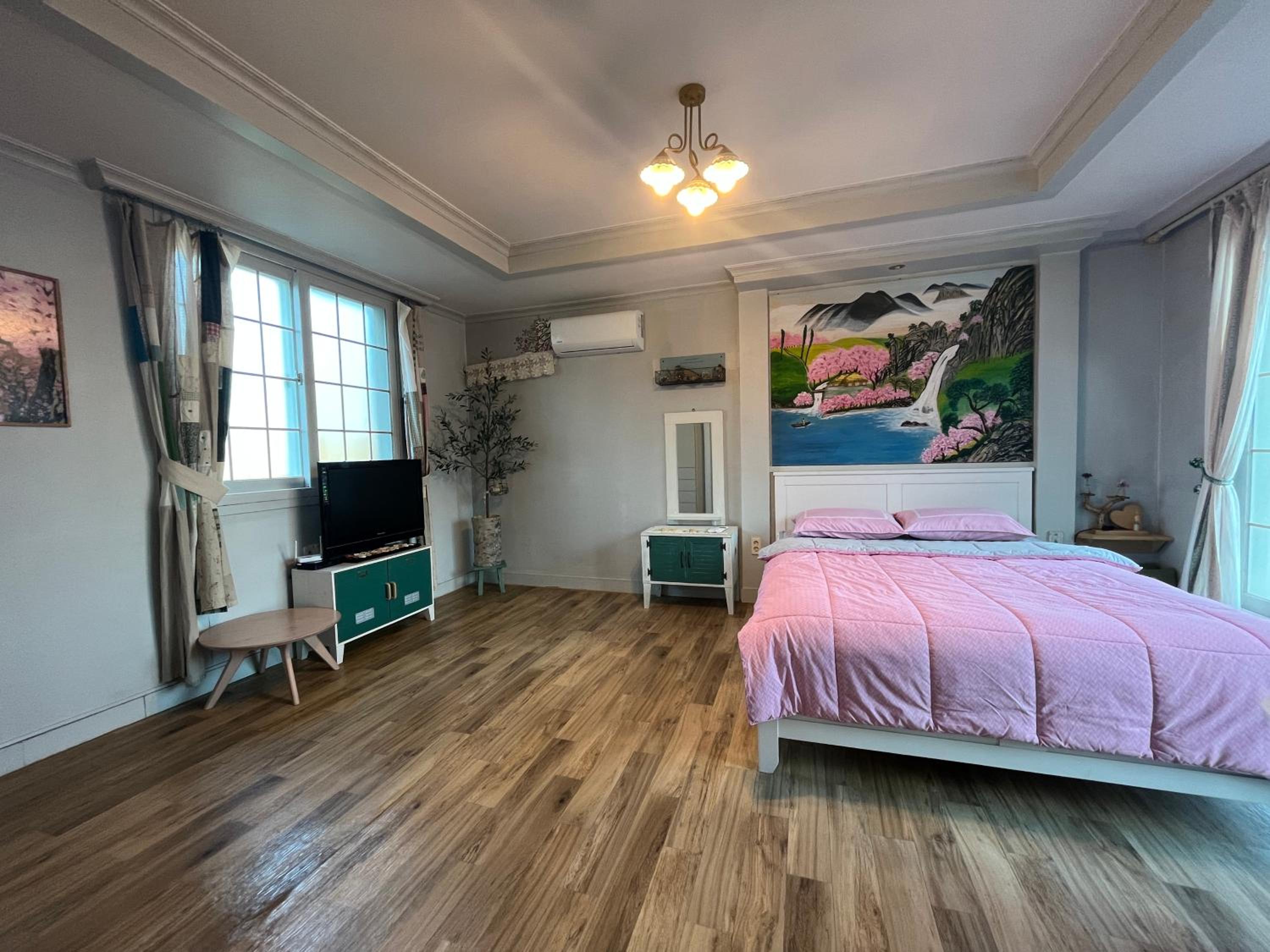 One-Bedroom House photo 3