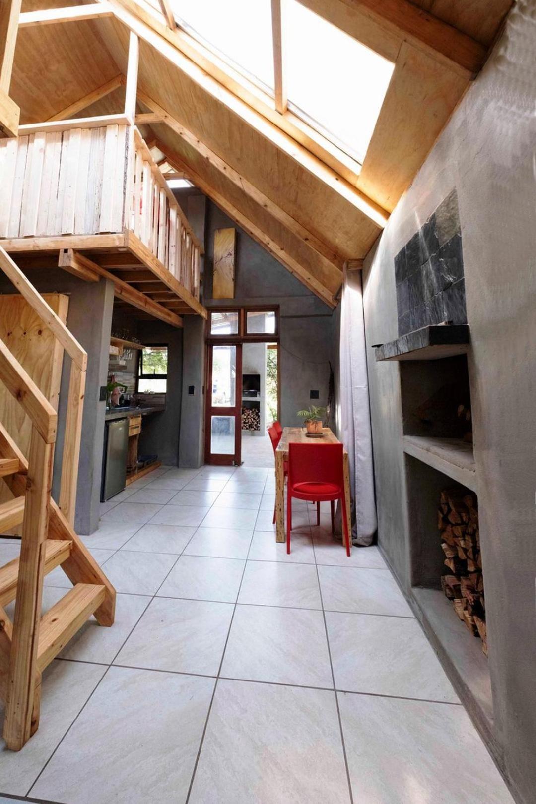 Cottage with Garden View - Photo 4