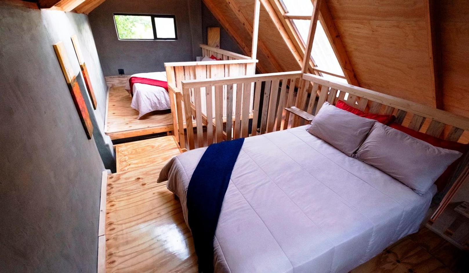 Cottage with Garden View - Photo 6